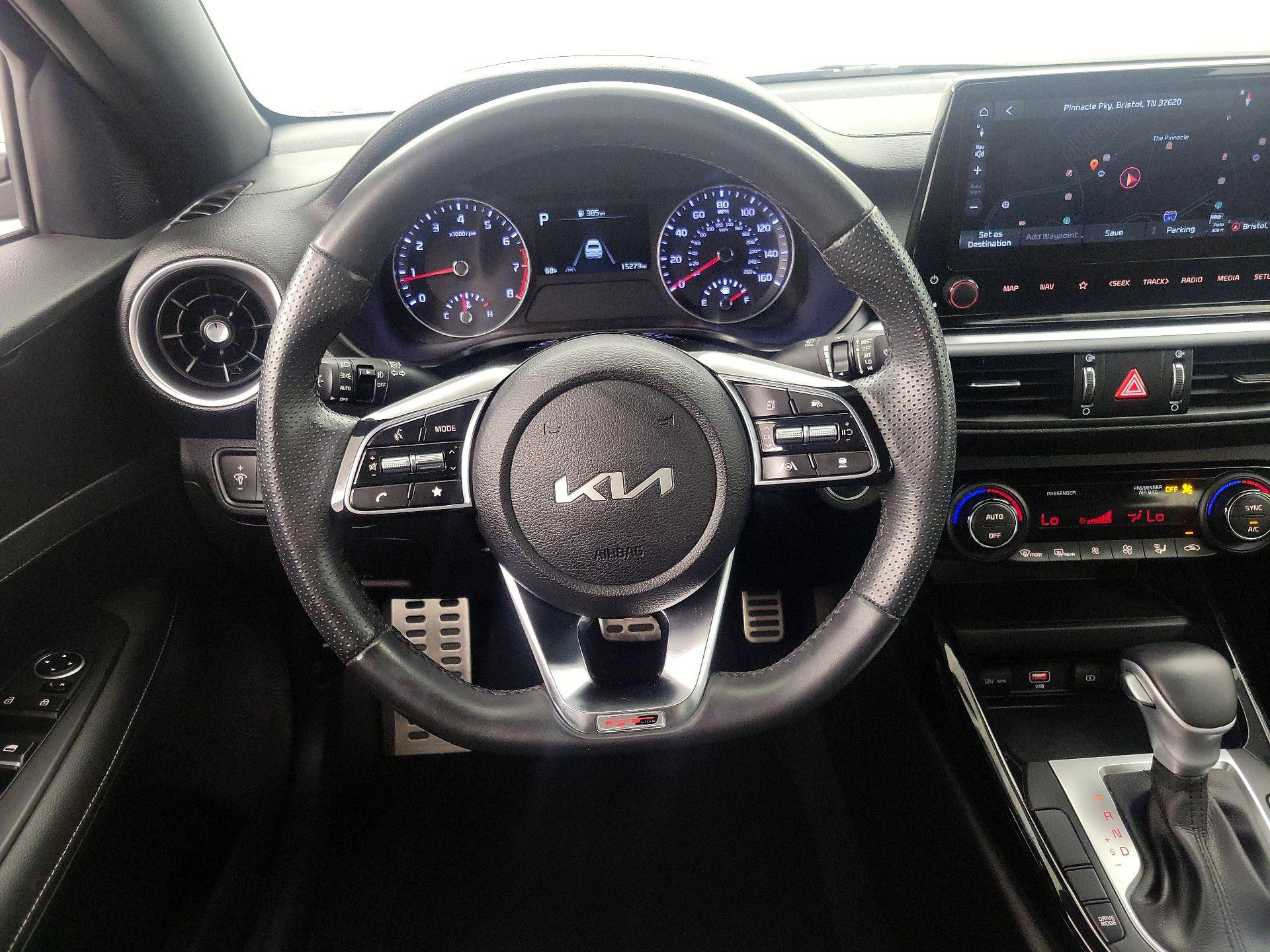 Thumbnail: 2022 Kia Forte - 10