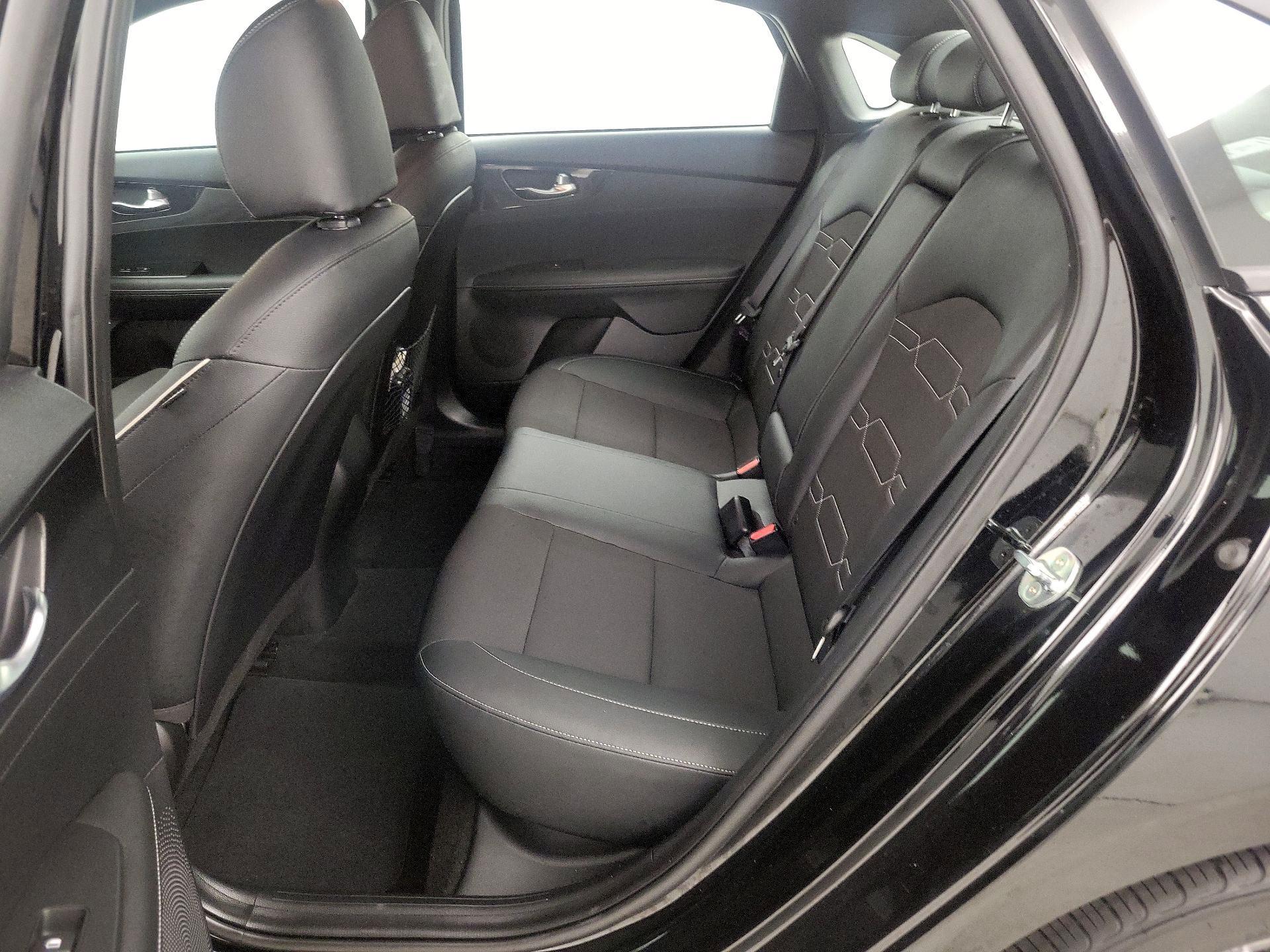 Thumbnail: 2022 Kia Forte - 20