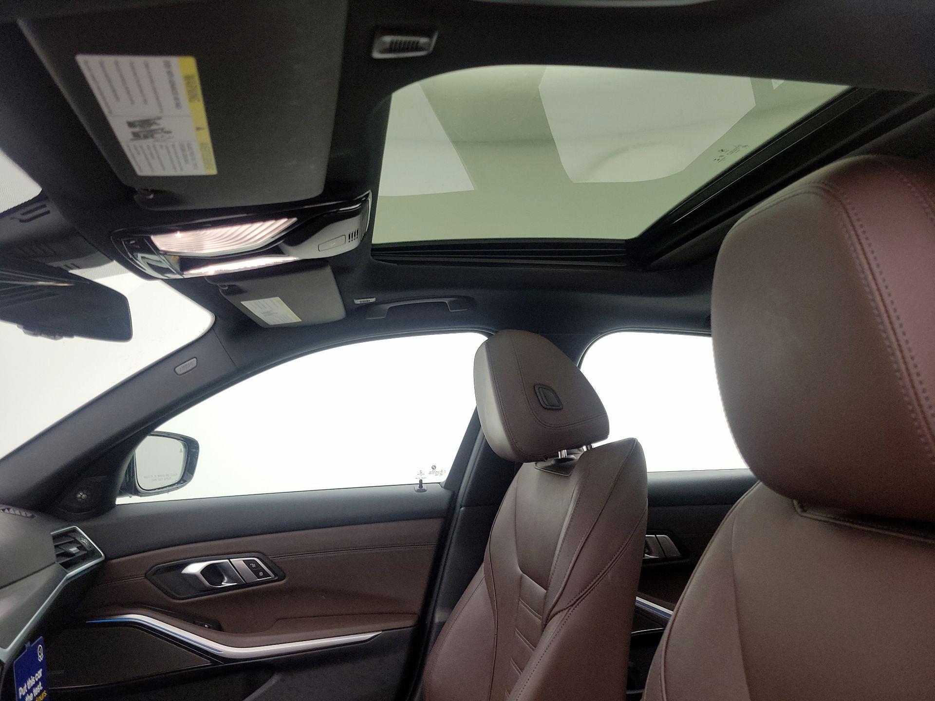 Thumbnail: 2023 BMW 3 Series - 20