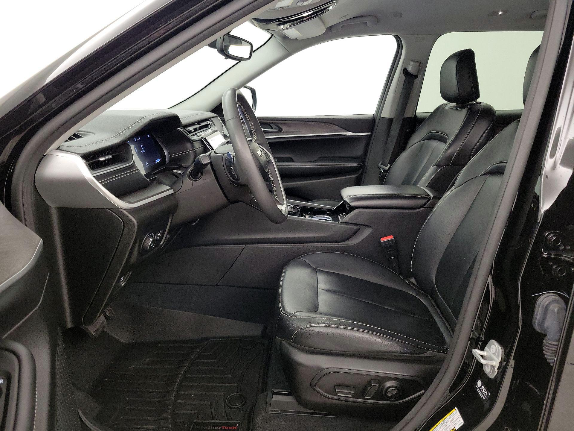 Thumbnail: 2023 Jeep Grand Cherokee L - 11