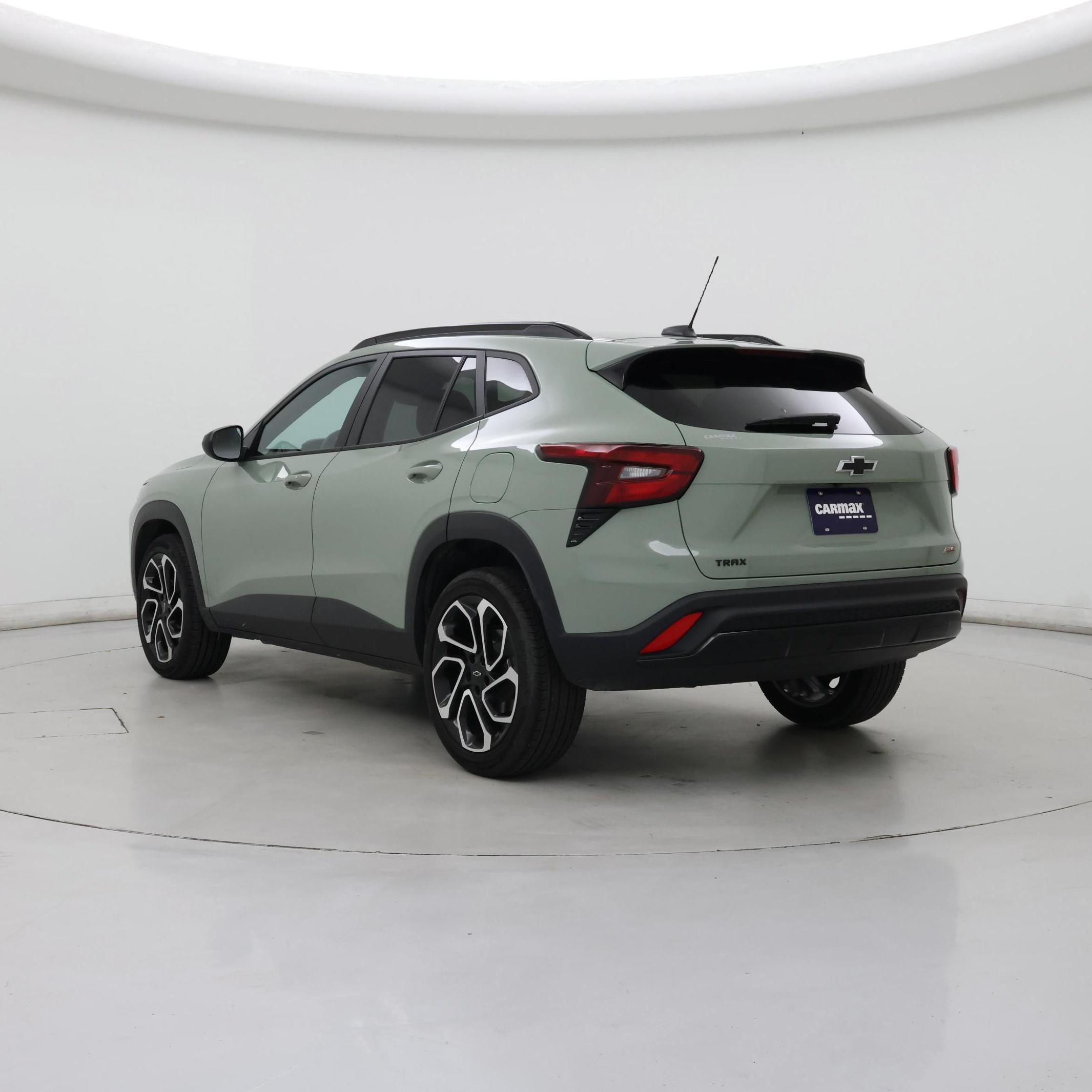 Thumbnail: 2024 Chevrolet Trax - 2