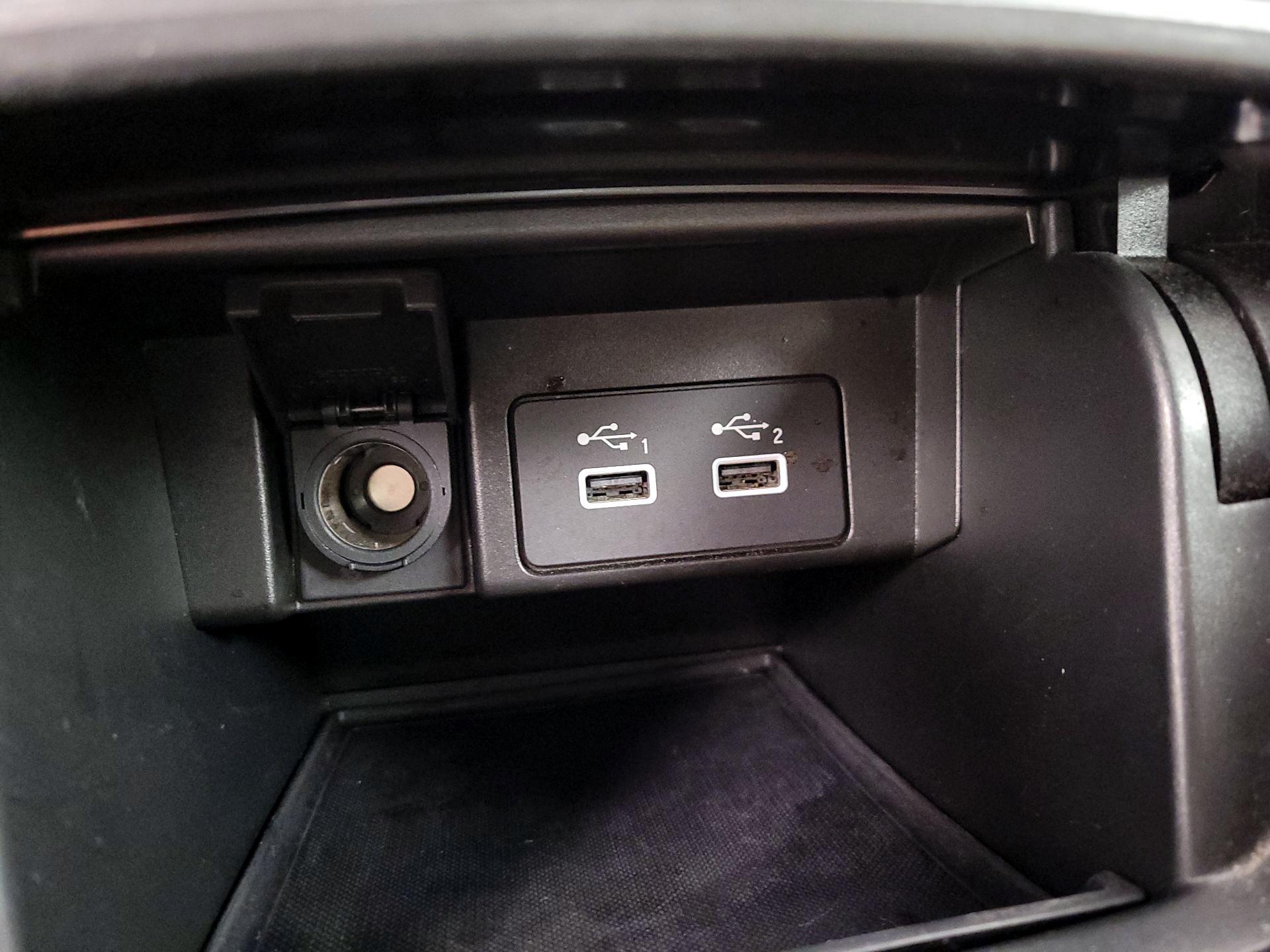 Thumbnail: 2021 Honda Accord - 16