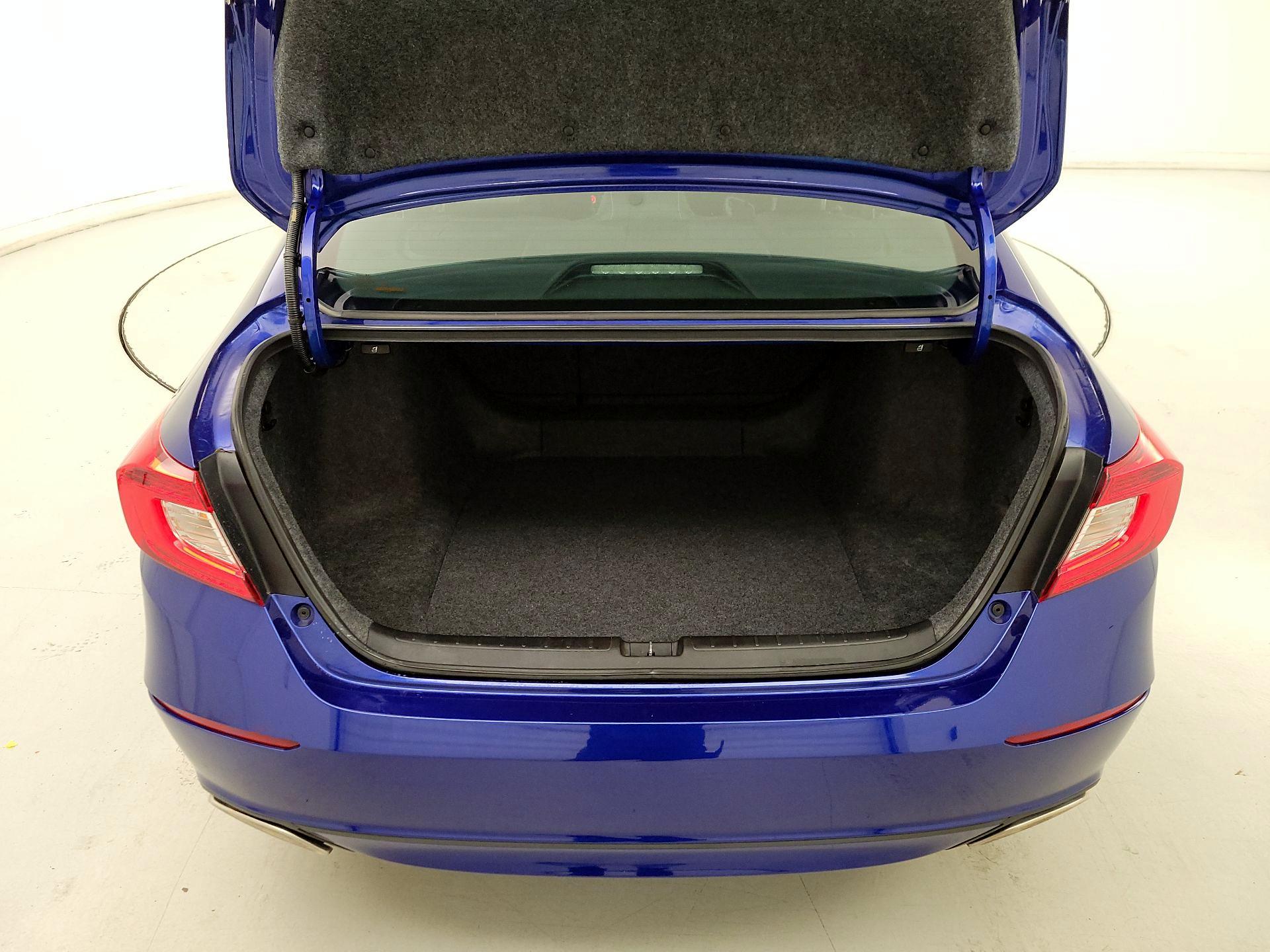 Thumbnail: 2021 Honda Accord - 18