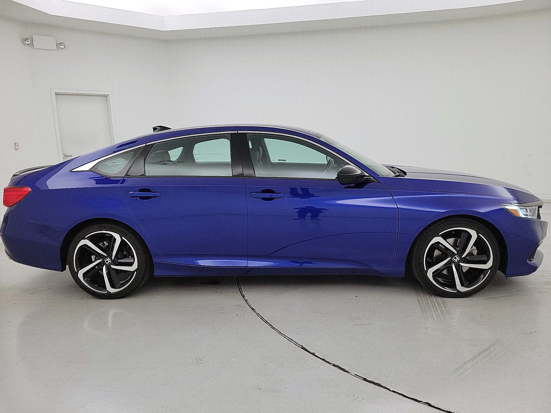 Thumbnail: 2021 Honda Accord - 4