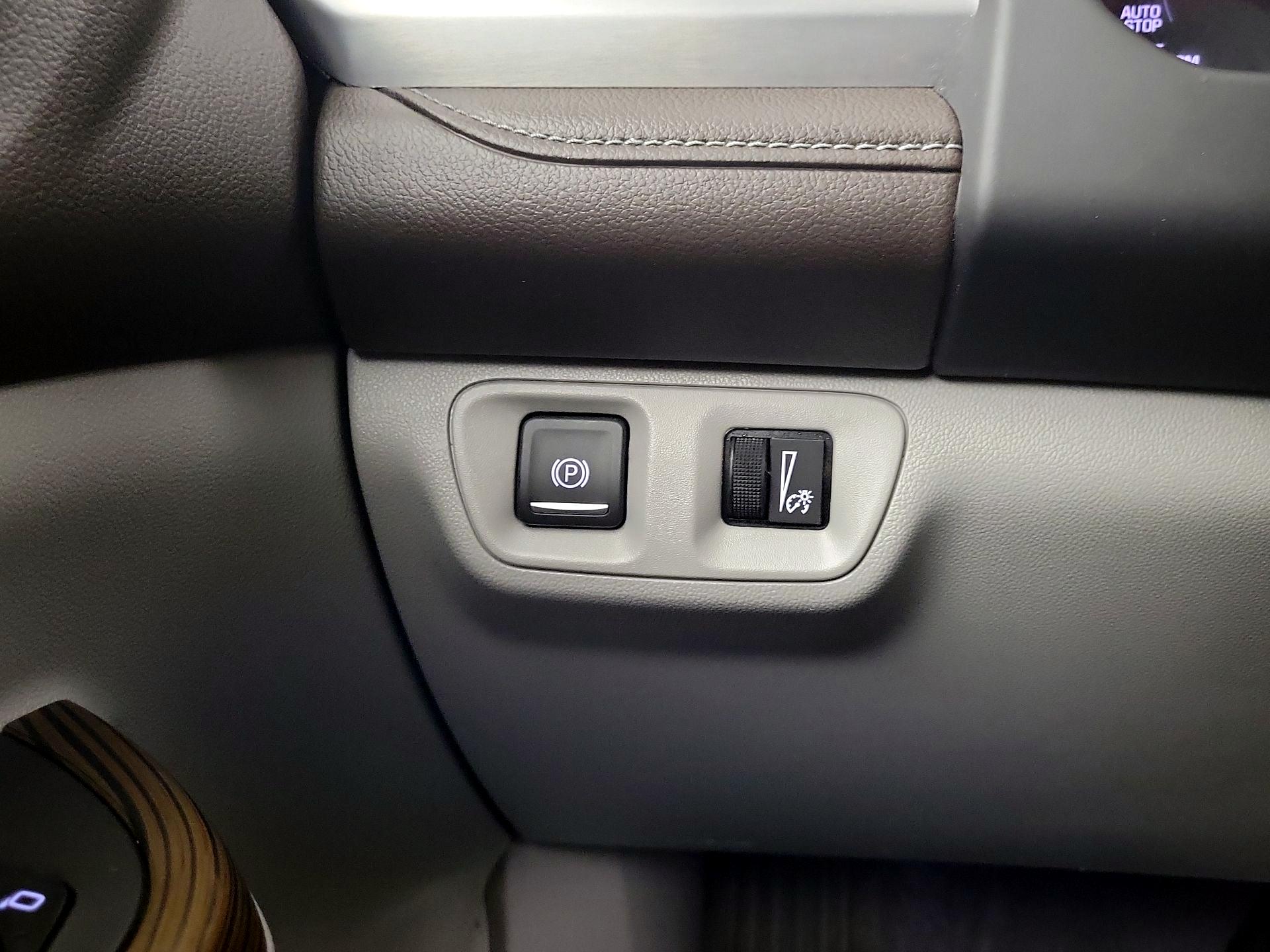 Thumbnail: 2021 GMC Acadia - 11