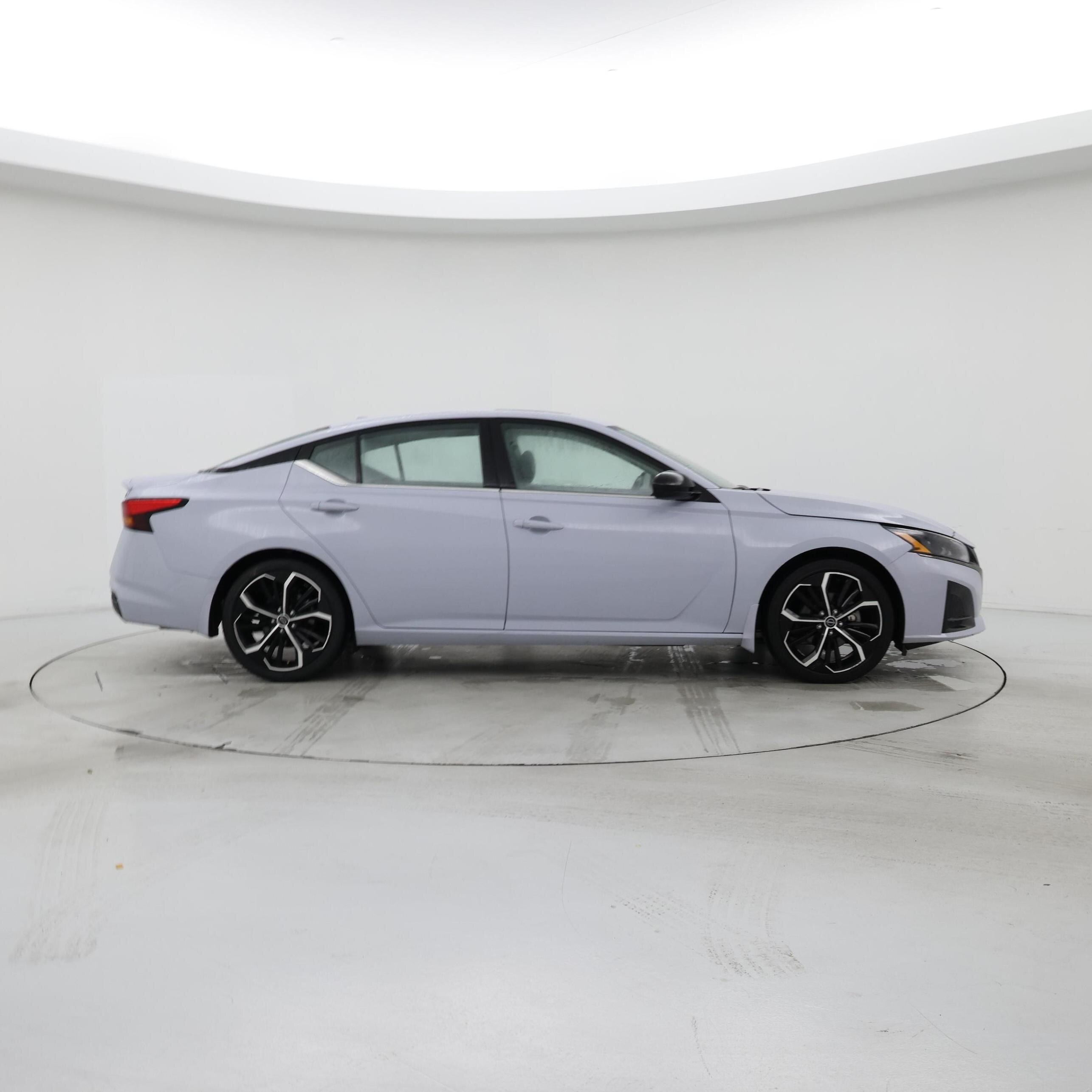 Thumbnail: 2023 Nissan Altima - 7