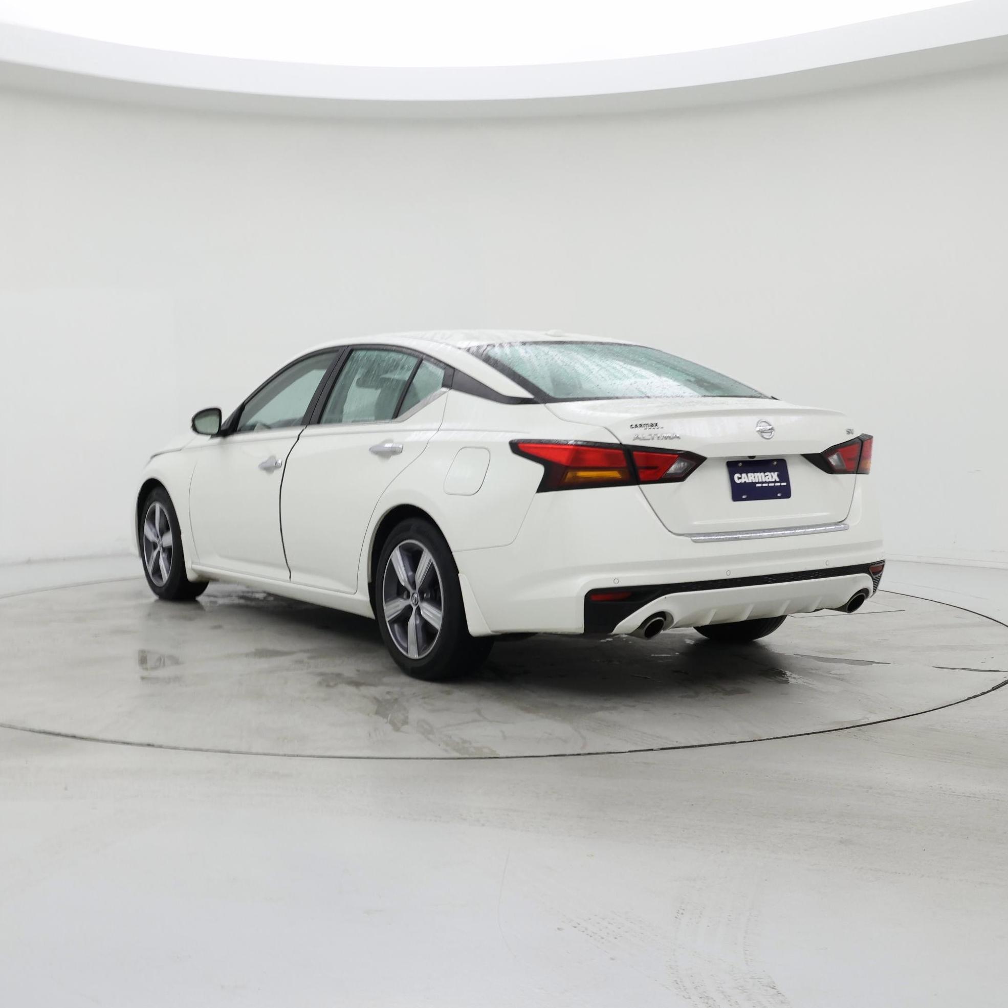 Thumbnail: 2022 Nissan Altima - 2