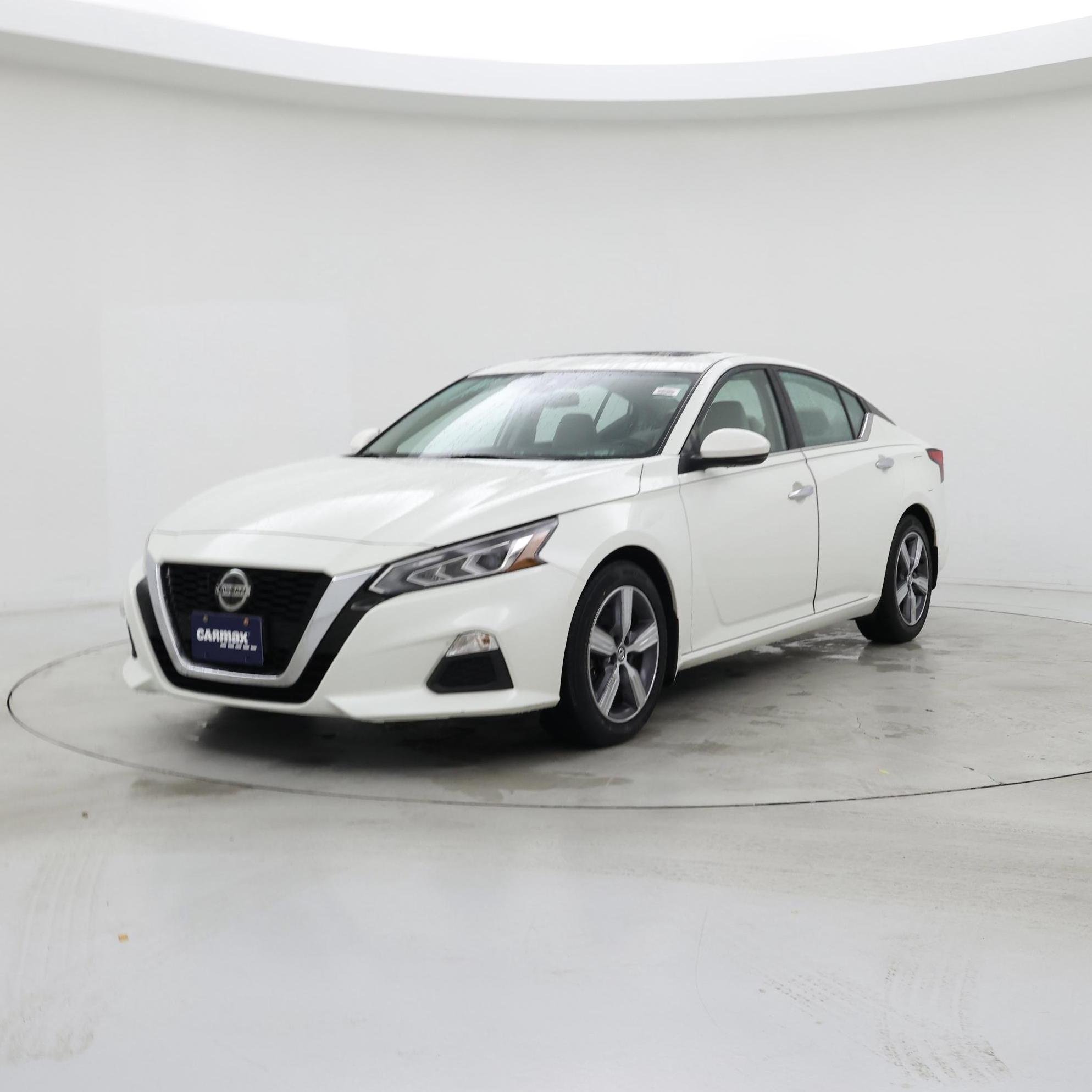 Thumbnail: 2022 Nissan Altima - 4