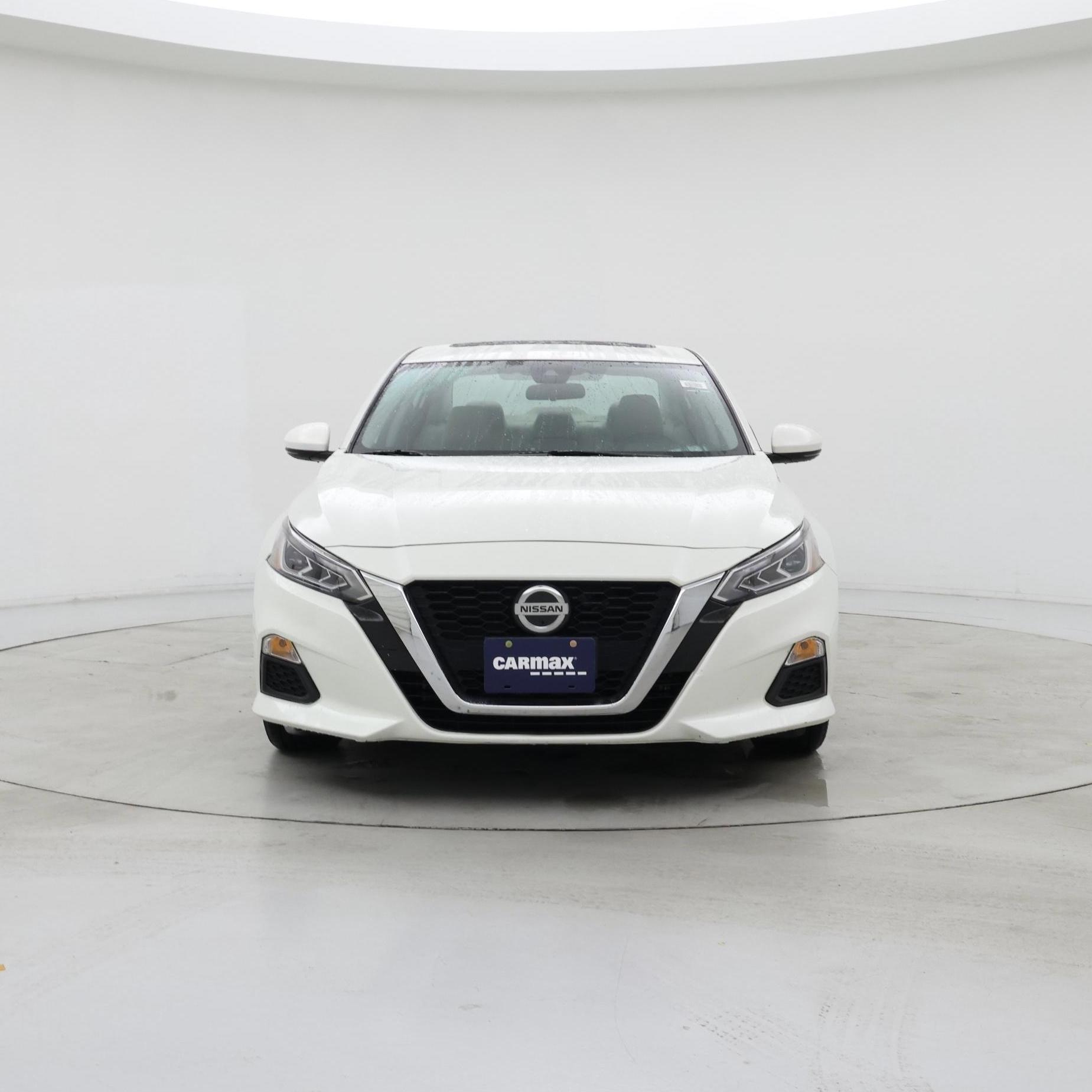 Thumbnail: 2022 Nissan Altima - 5