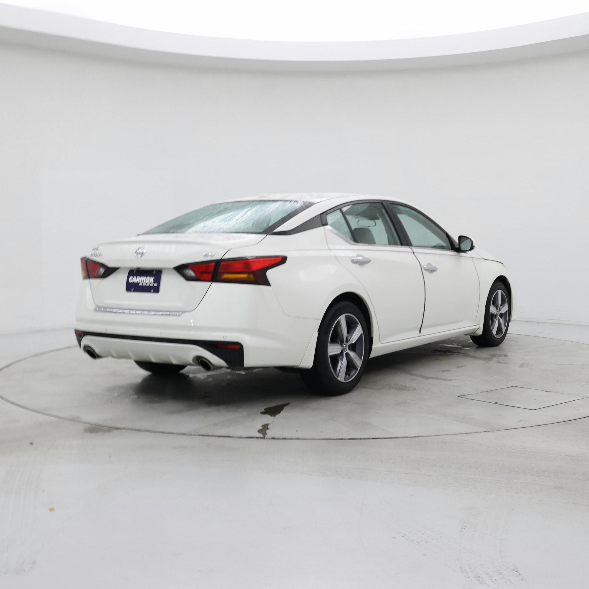 Thumbnail: 2022 Nissan Altima - 8