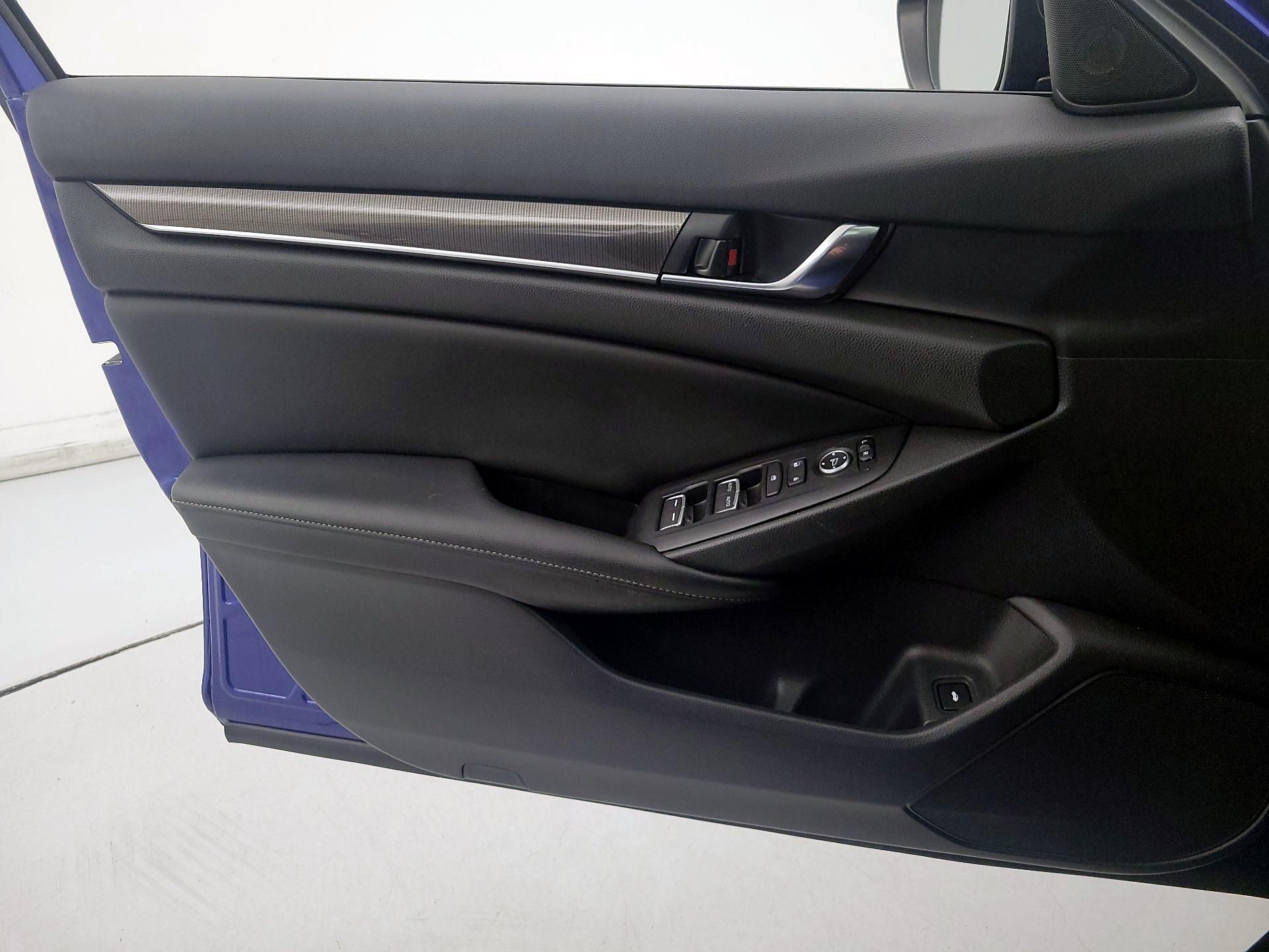 Thumbnail: 2022 Honda Accord - 12