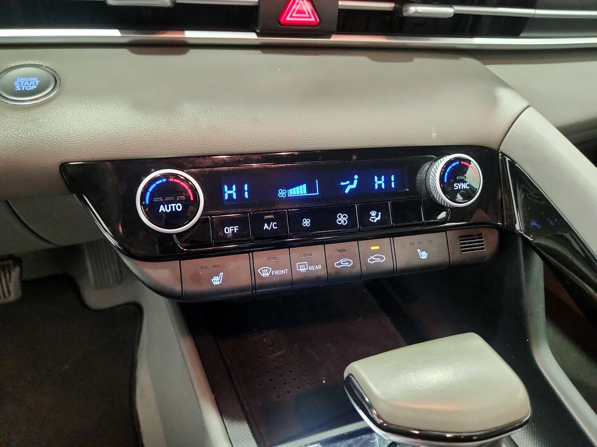 Thumbnail: 2021 Hyundai Elantra - 16