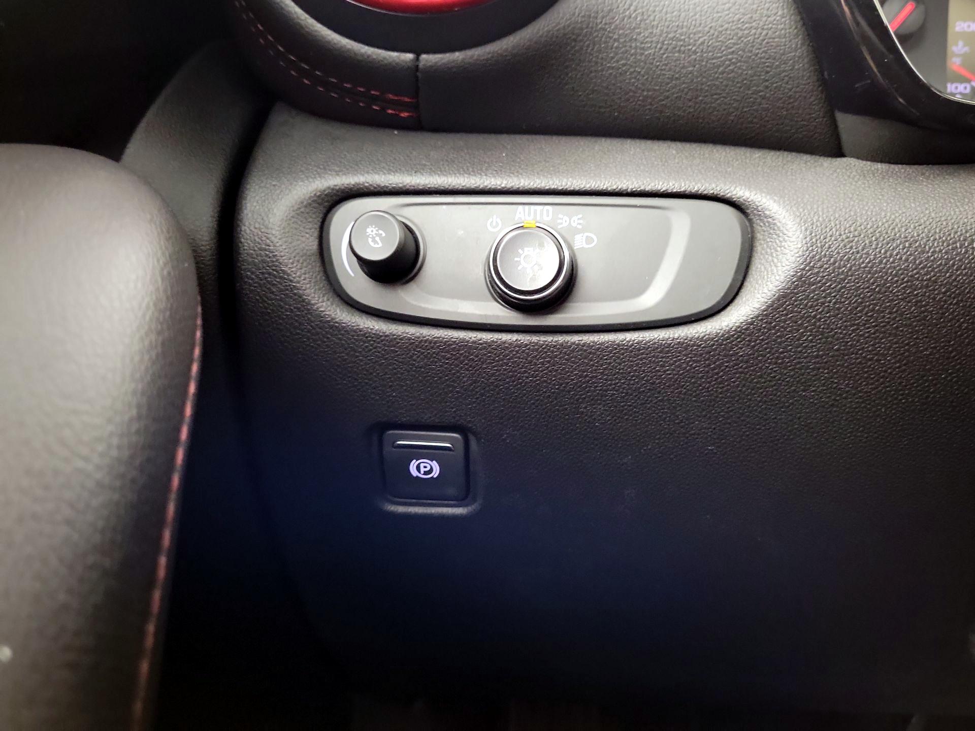 Thumbnail: 2022 Chevrolet Blazer - 11