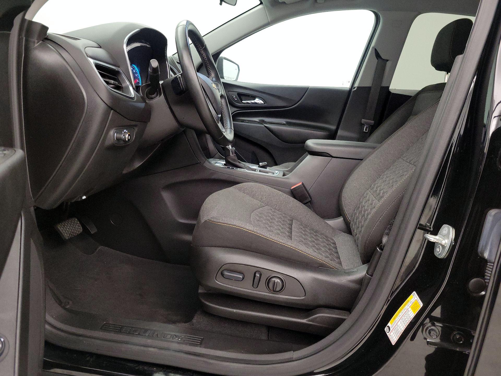 Thumbnail: 2023 Chevrolet Equinox - 11