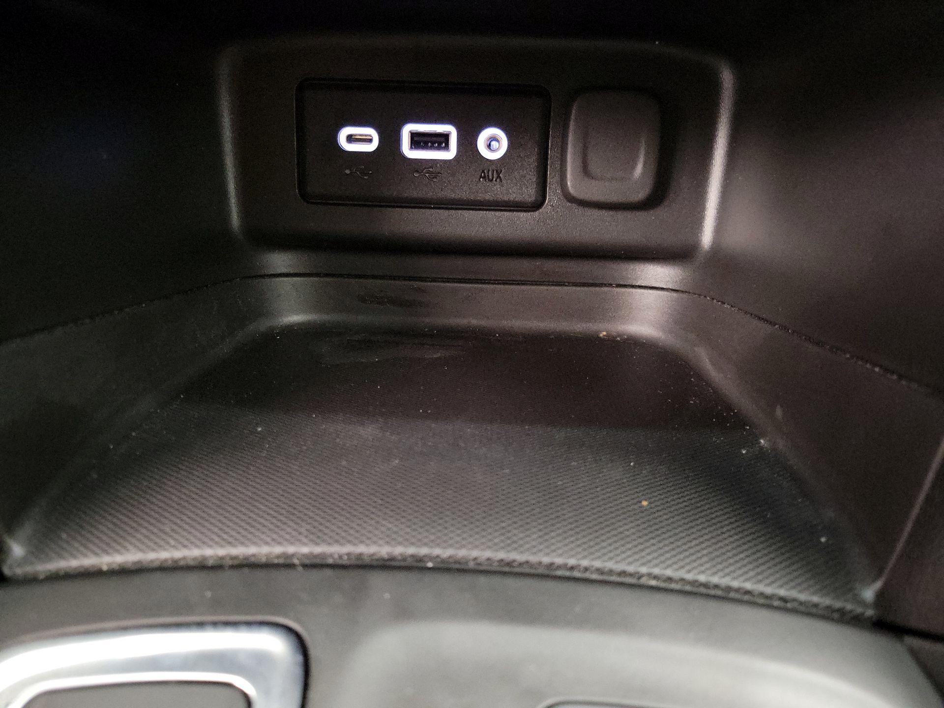 Thumbnail: 2023 Chevrolet Equinox - 18