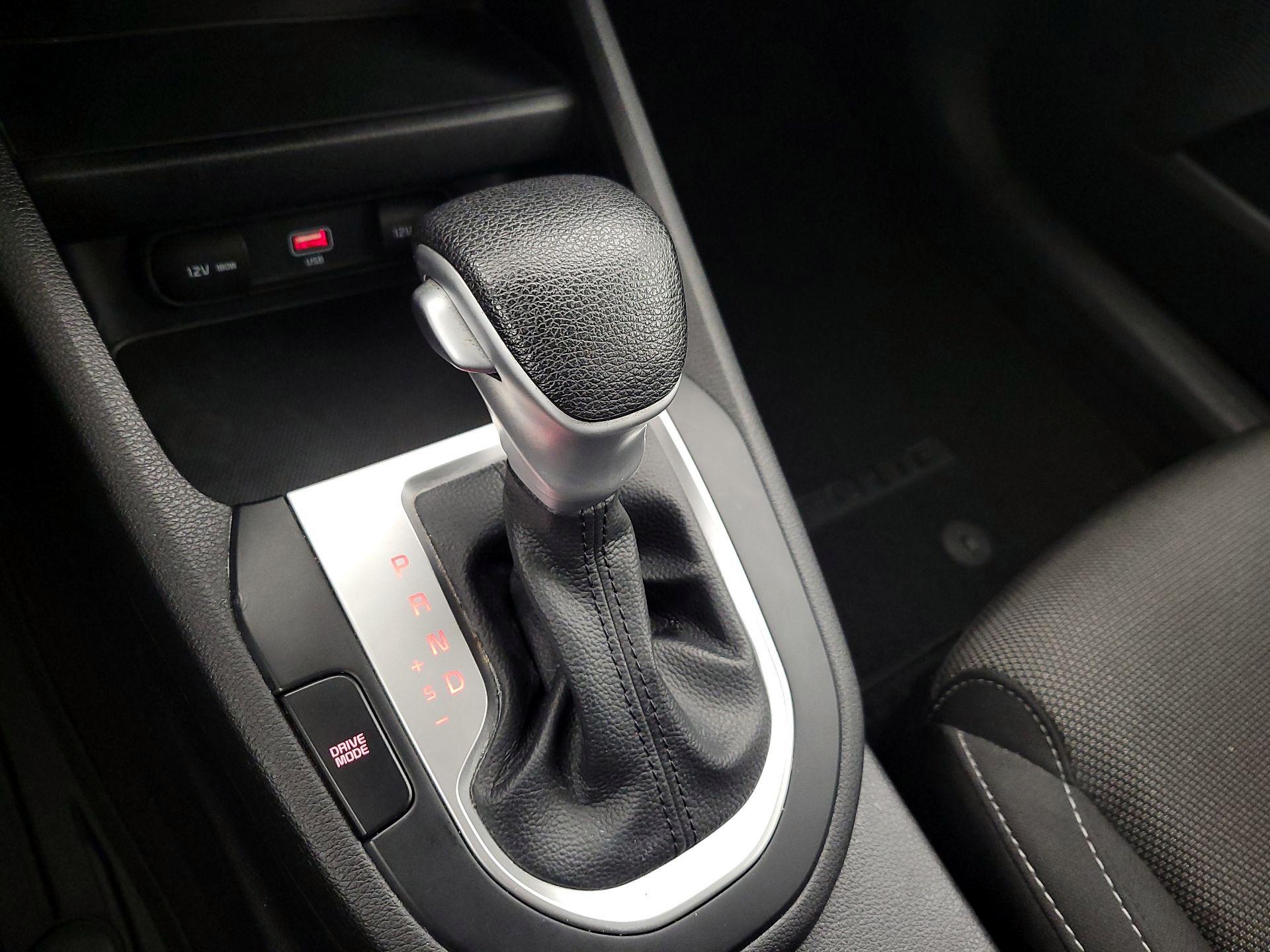 Thumbnail: 2023 Kia Forte - 16