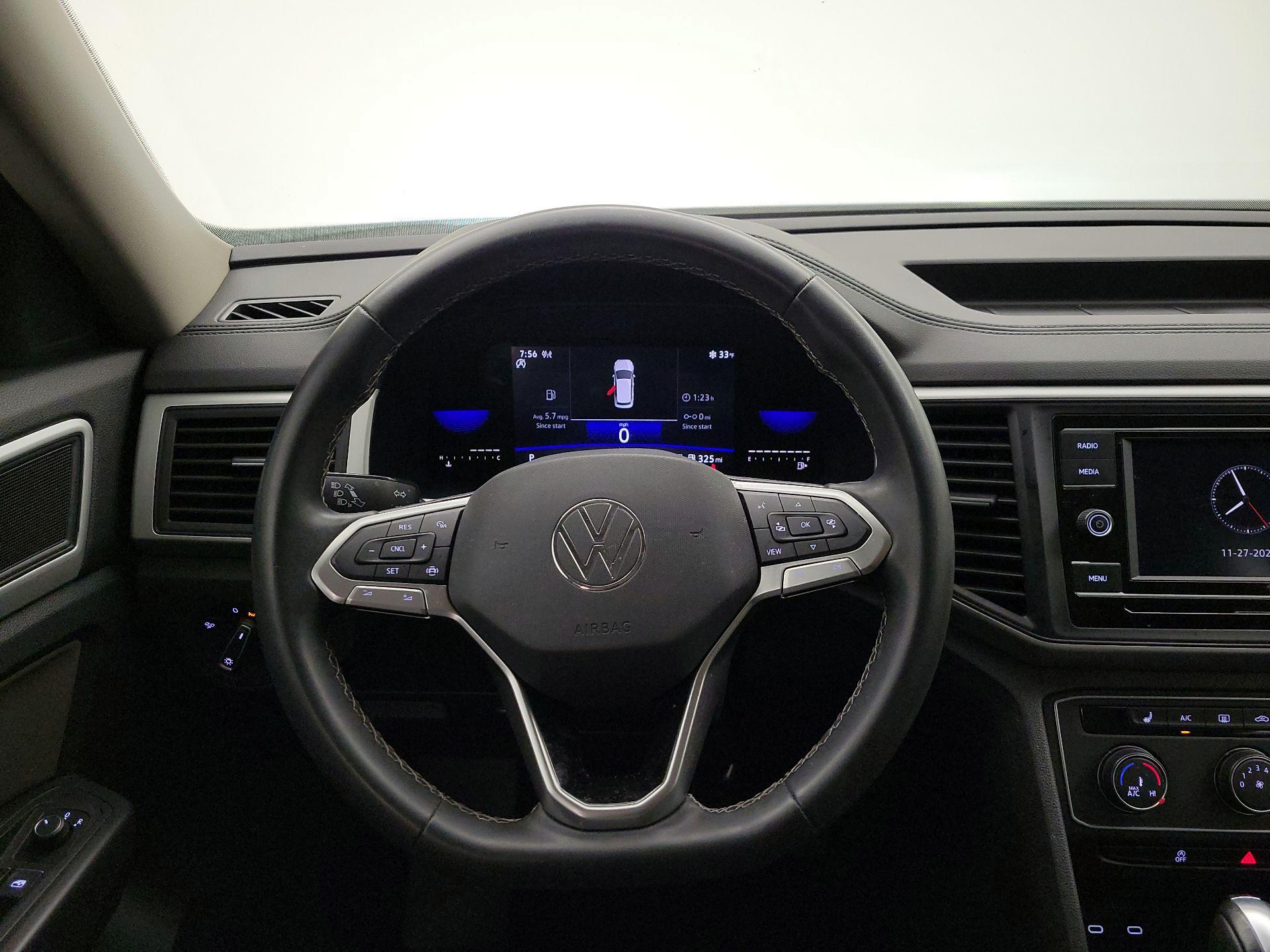 Thumbnail: 2022 Volkswagen Atlas - 10