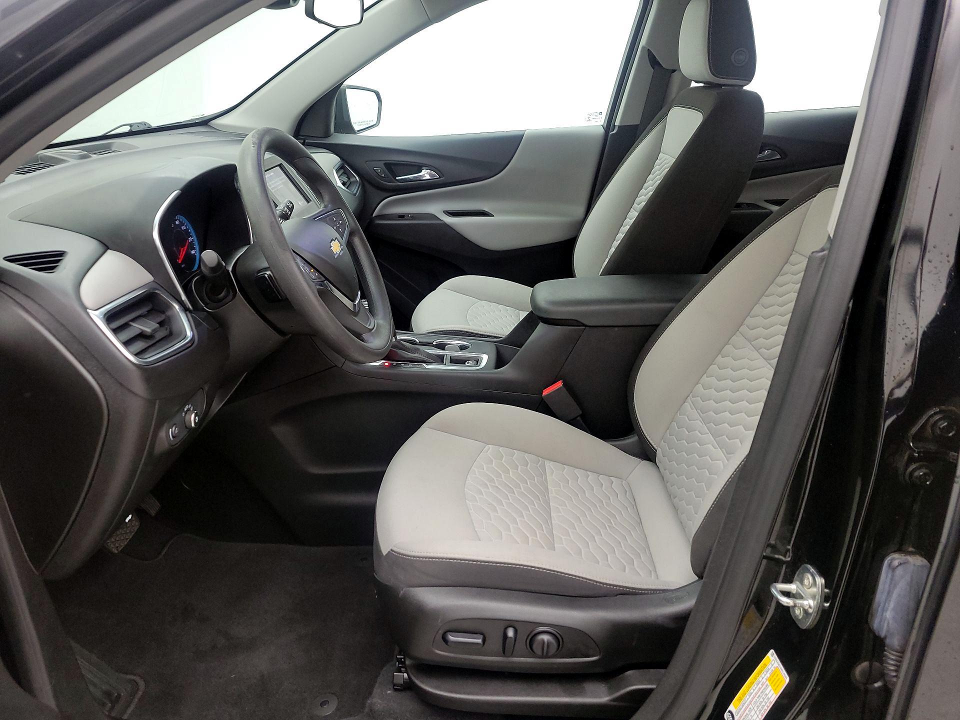 Thumbnail: 2021 Chevrolet Equinox - 11