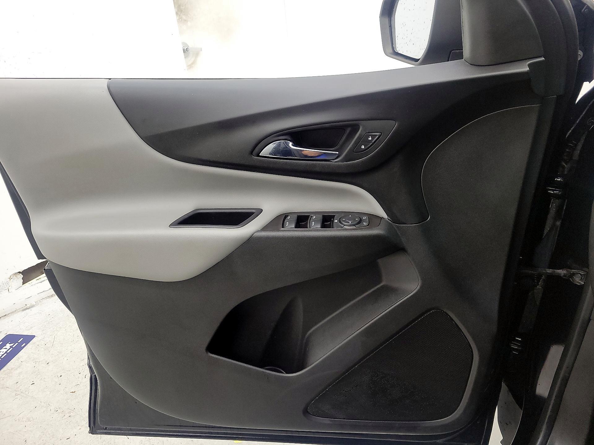 Thumbnail: 2021 Chevrolet Equinox - 12