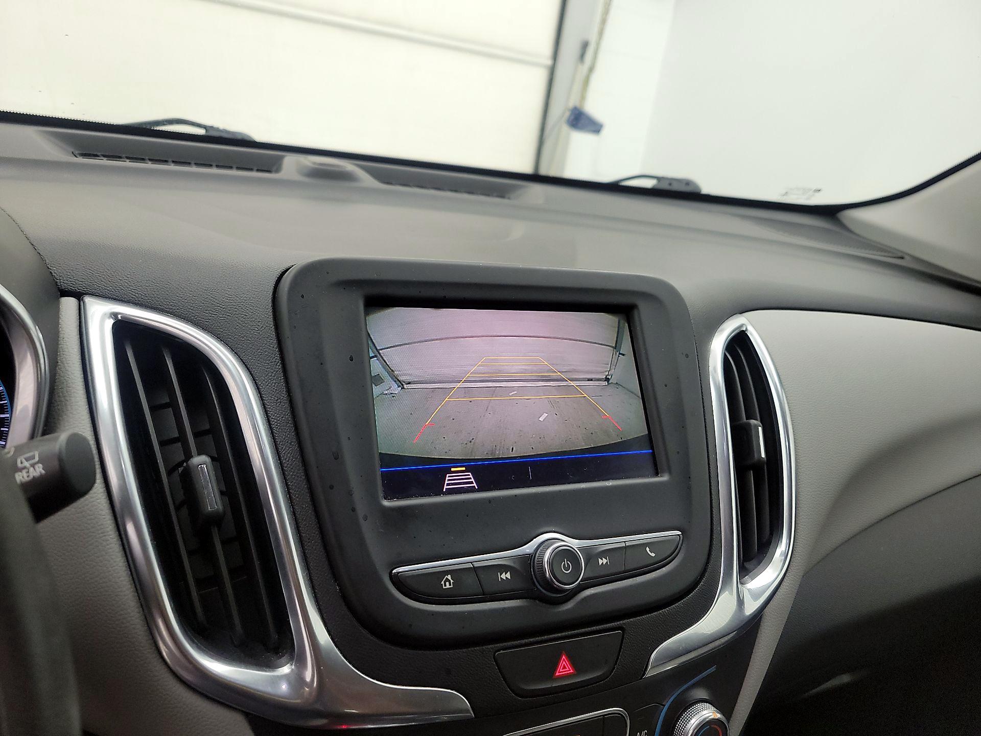 Thumbnail: 2021 Chevrolet Equinox - 14