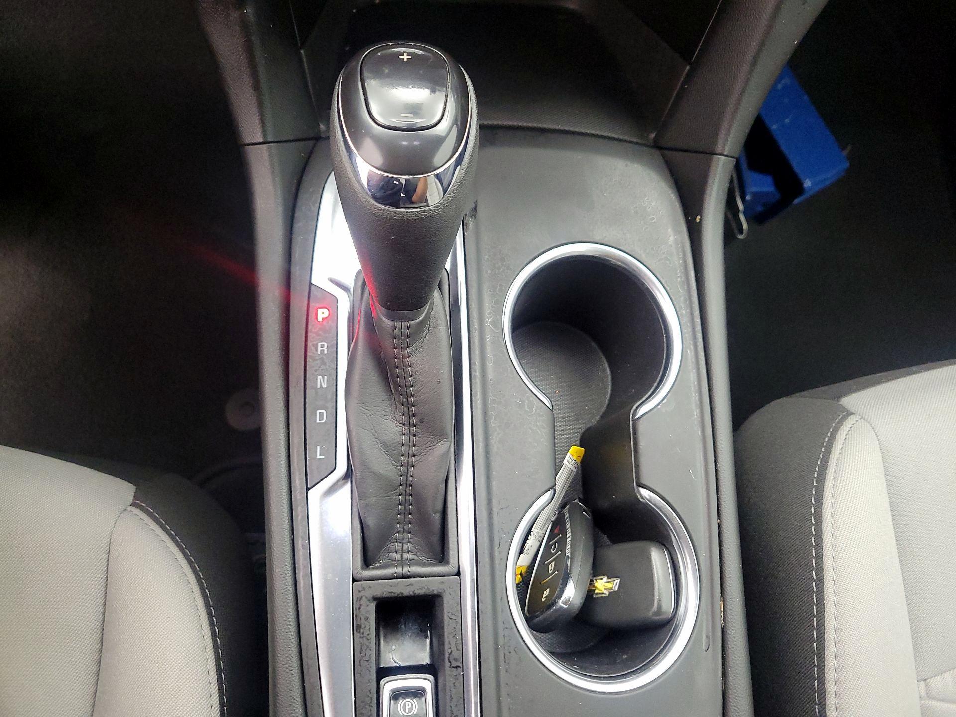 Thumbnail: 2021 Chevrolet Equinox - 17