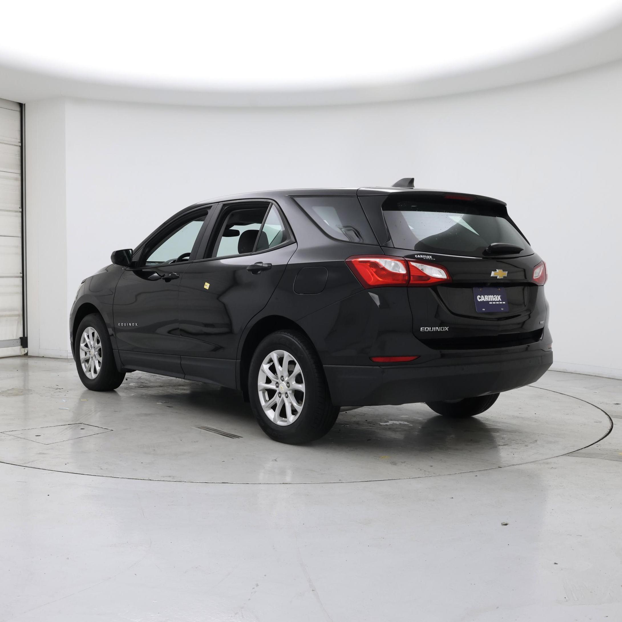 Thumbnail: 2021 Chevrolet Equinox - 2