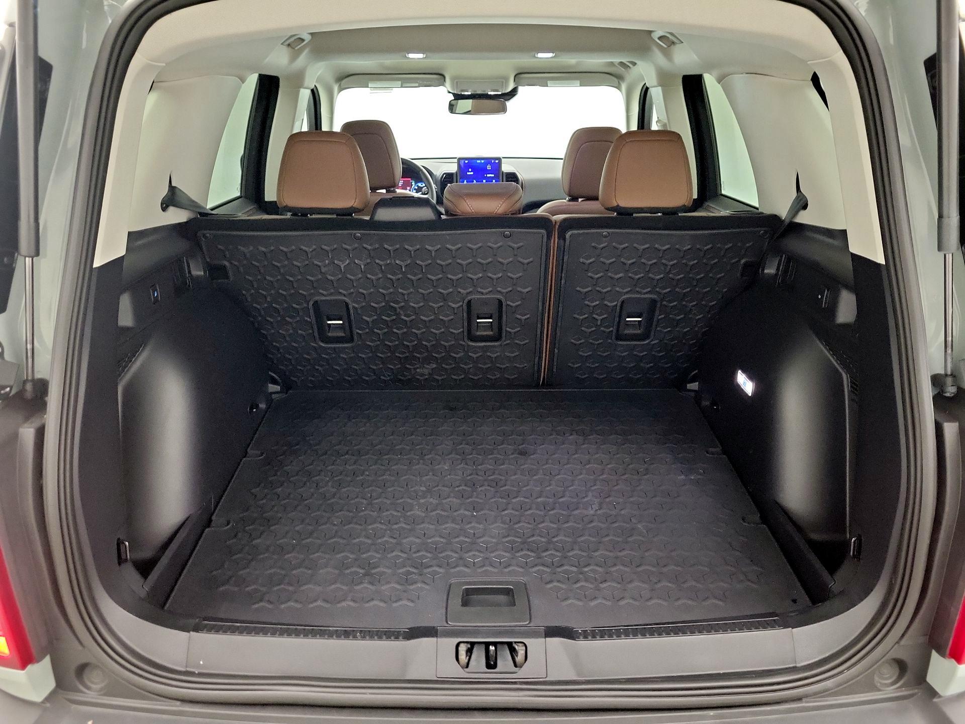 Thumbnail: 2023 Ford Bronco Sport - 19