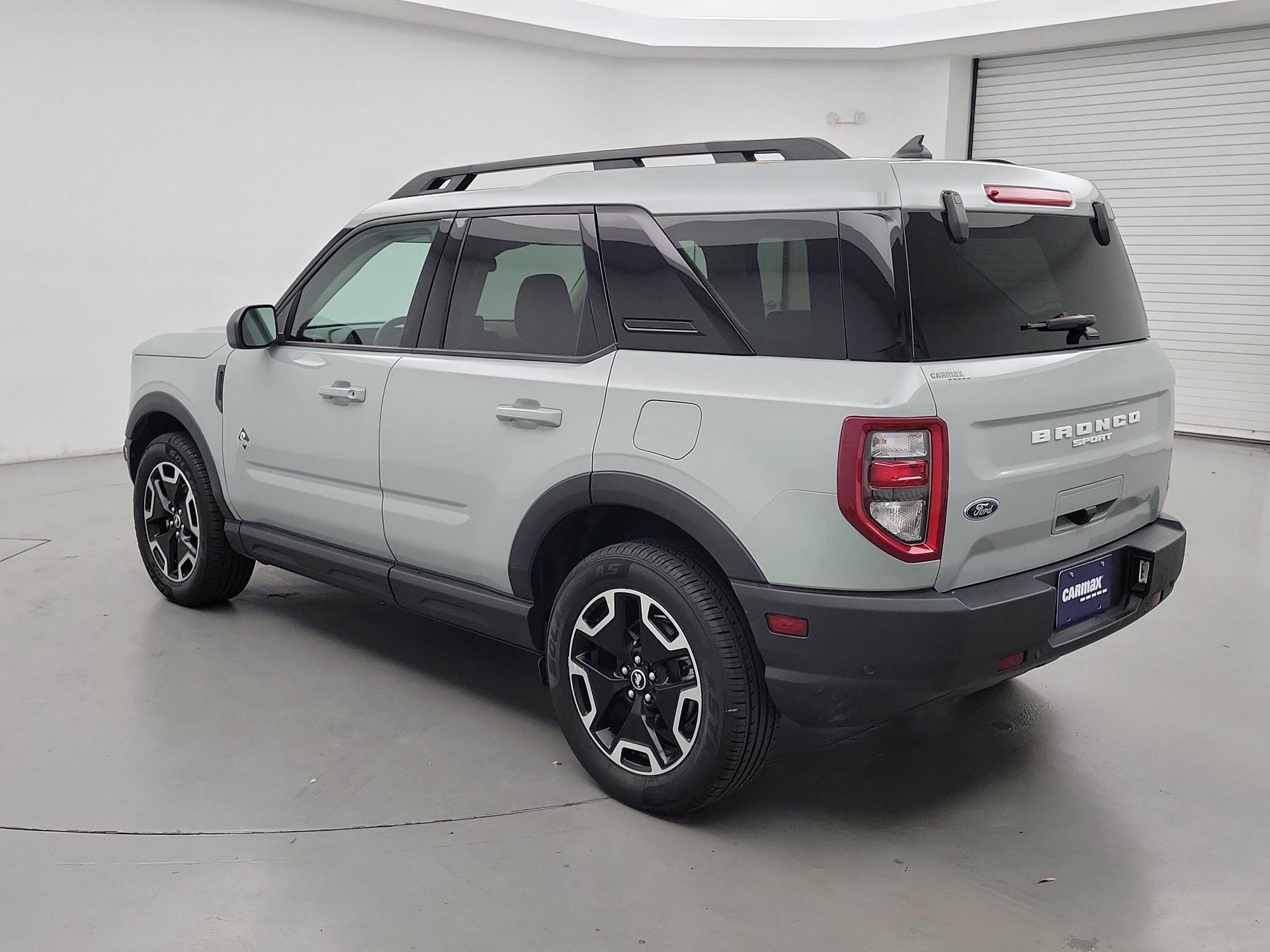 Thumbnail: 2023 Ford Bronco Sport - 7