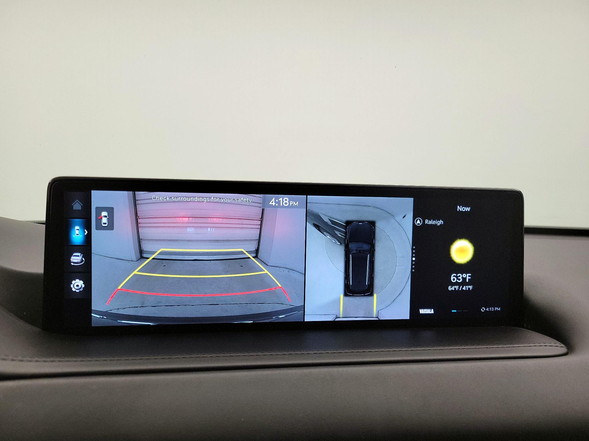 Thumbnail: 2023 Genesis GV80 - 14