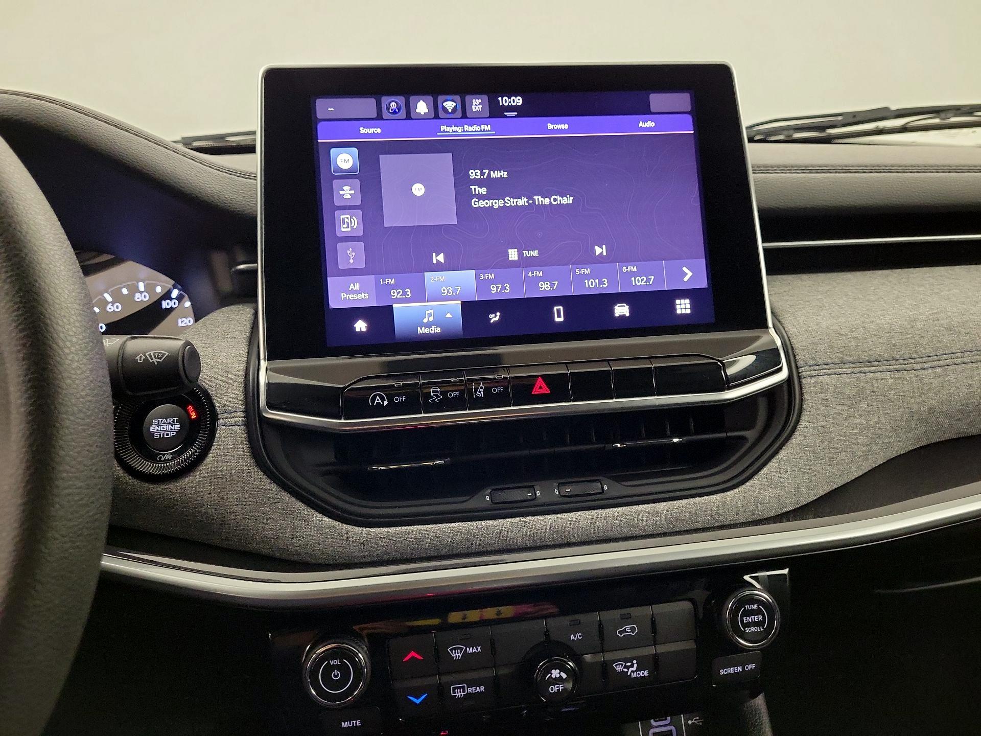 Thumbnail: 2024 Jeep Compass - 12