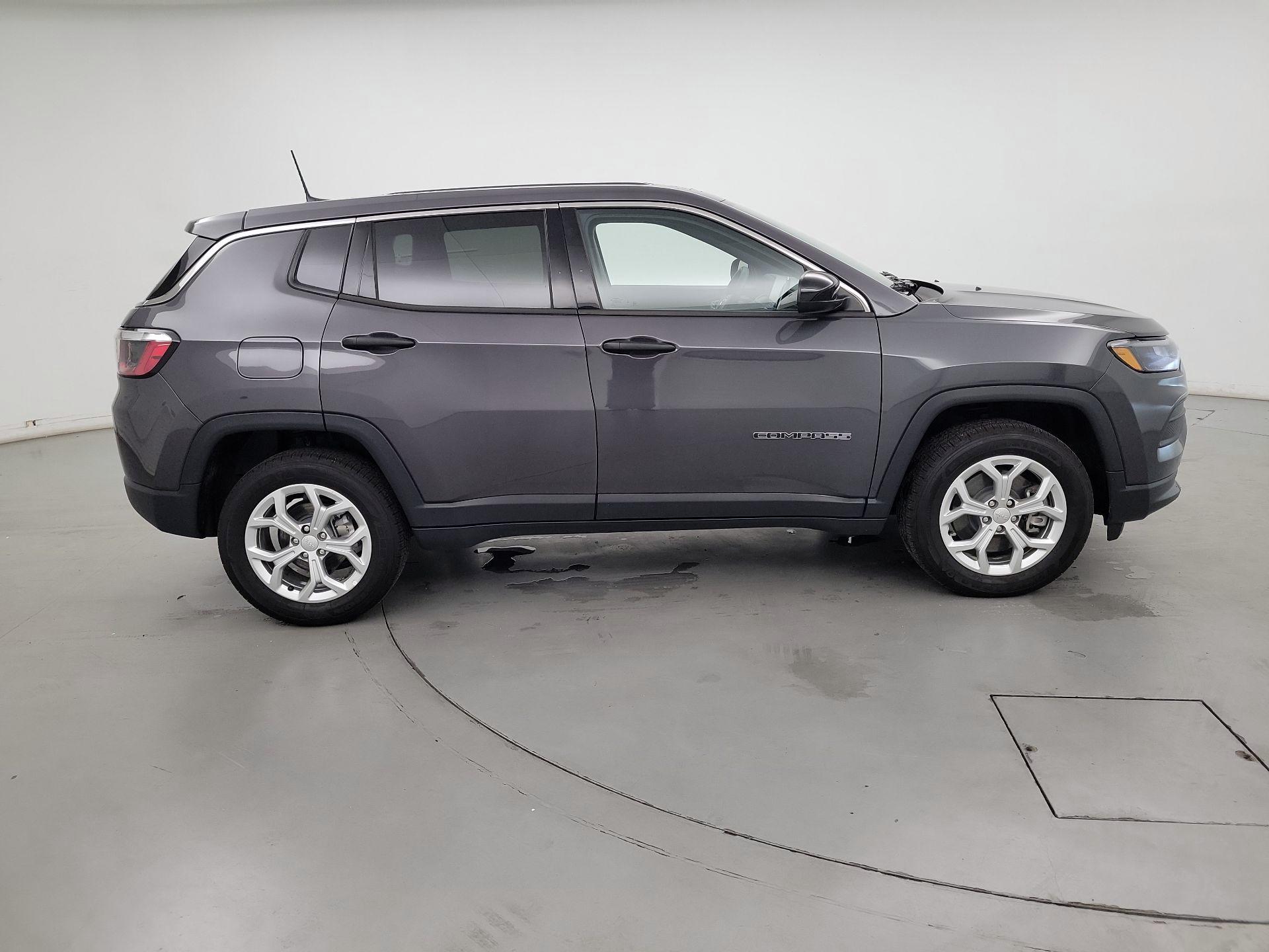 Thumbnail: 2024 Jeep Compass - 4