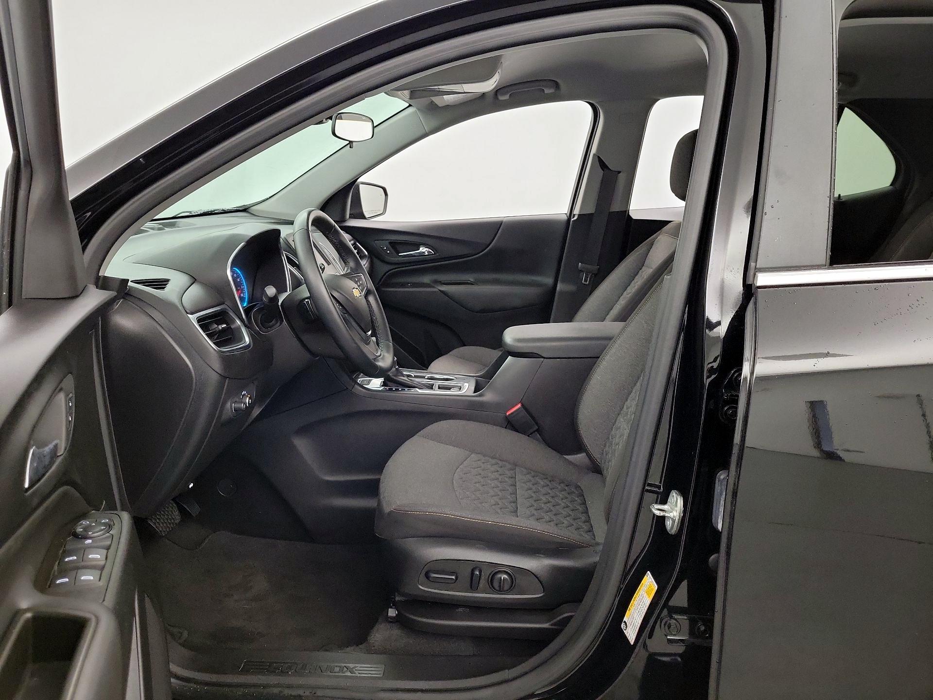 Thumbnail: 2023 Chevrolet Equinox - 11