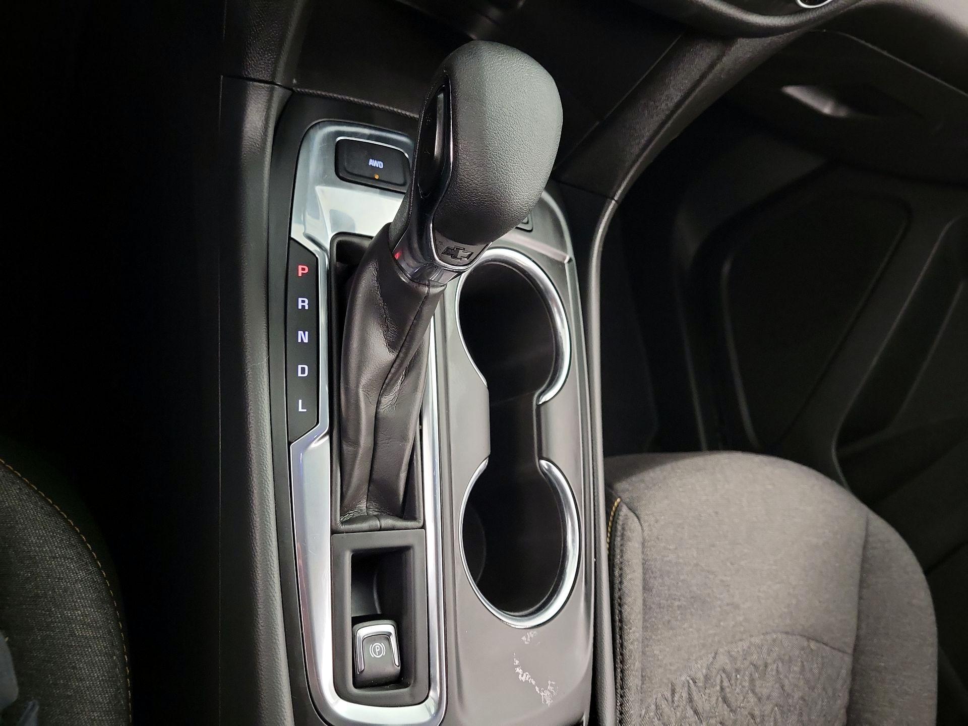 Thumbnail: 2023 Chevrolet Equinox - 17