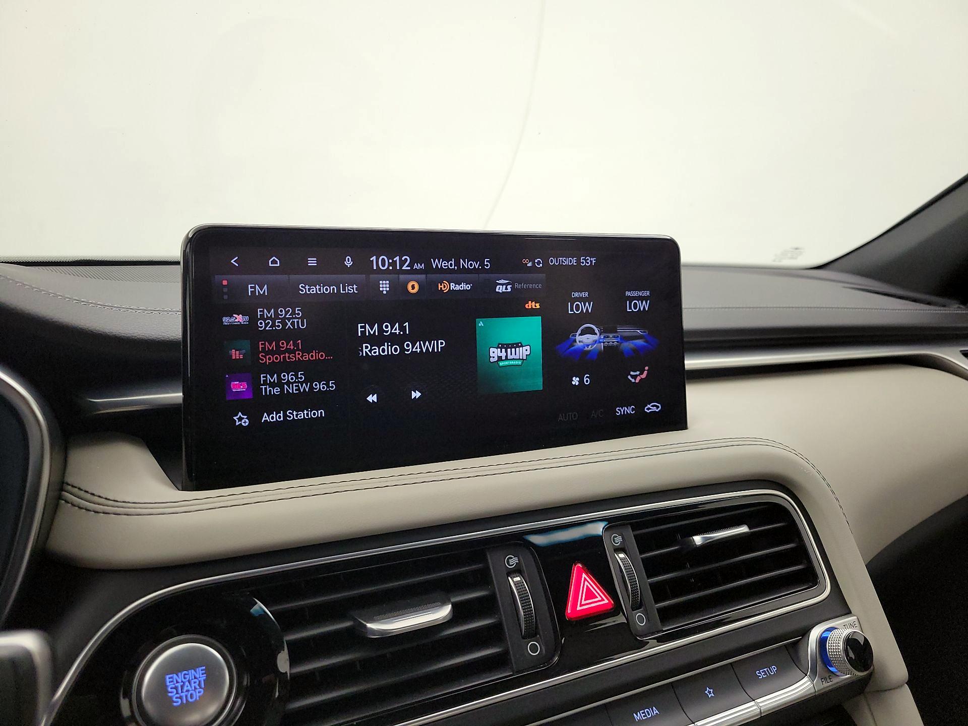 Thumbnail: 2023 Genesis G70 - 16