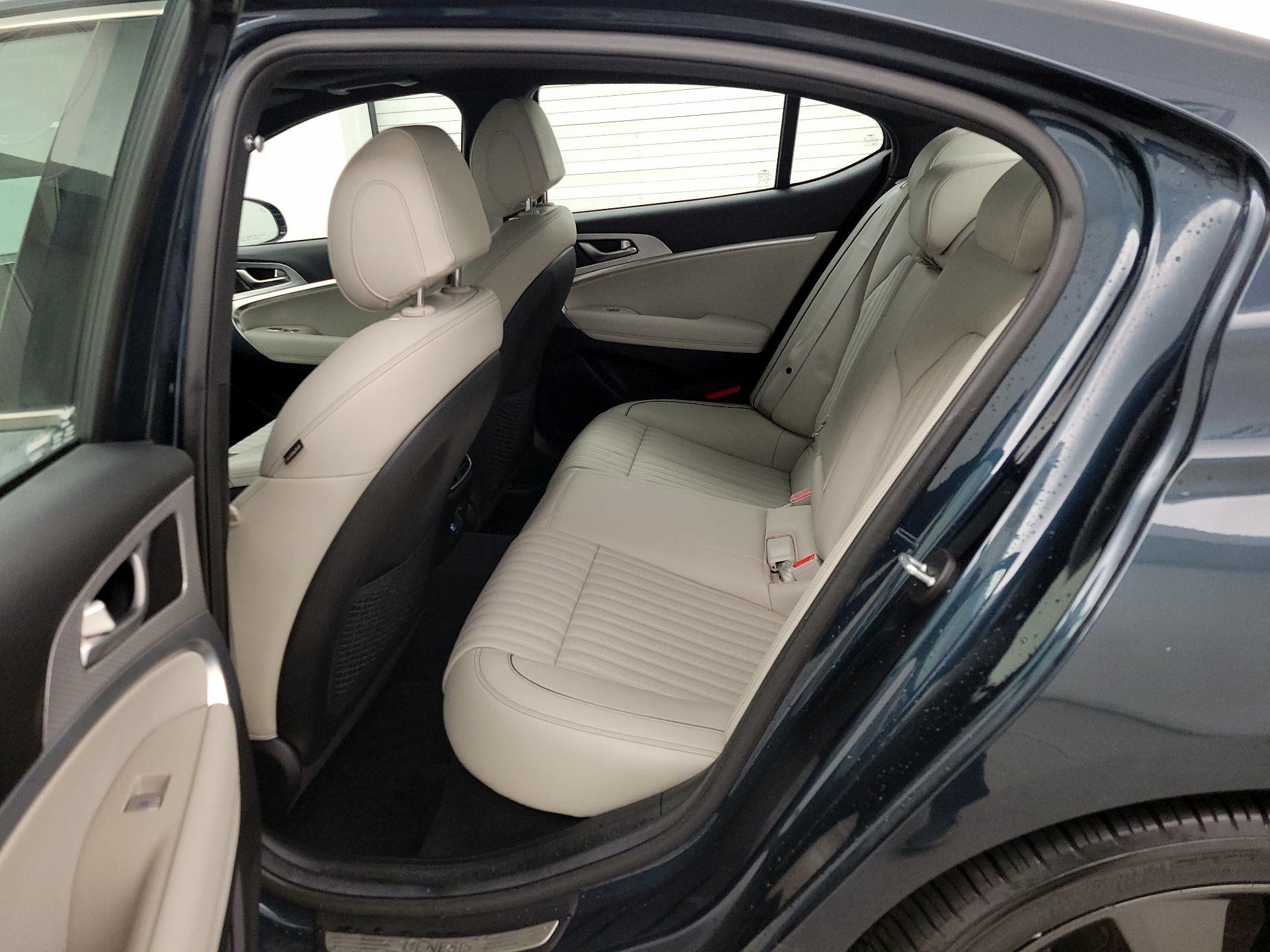 Thumbnail: 2023 Genesis G70 - 20