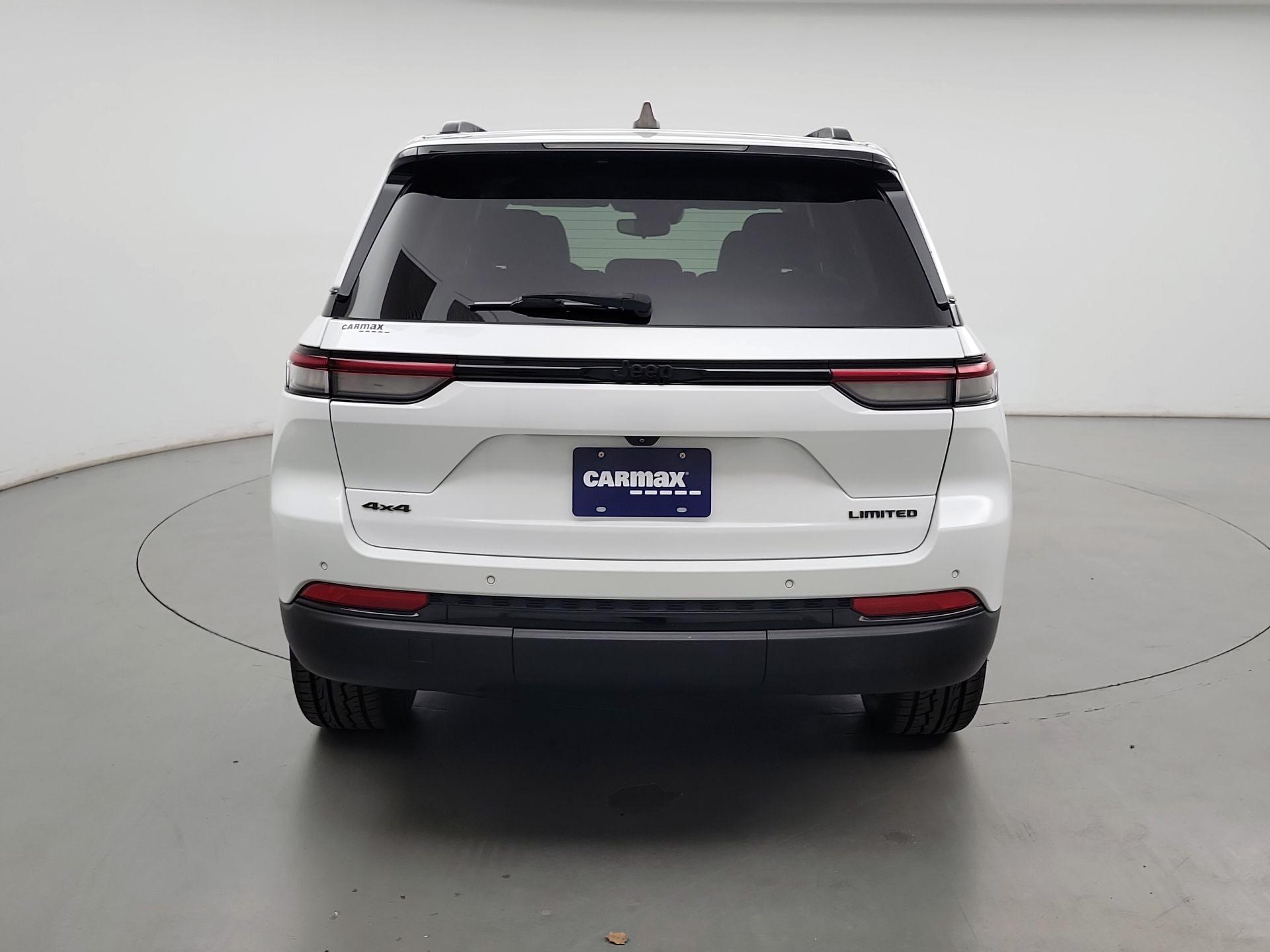 Thumbnail: 2023 Jeep Grand Cherokee - 6