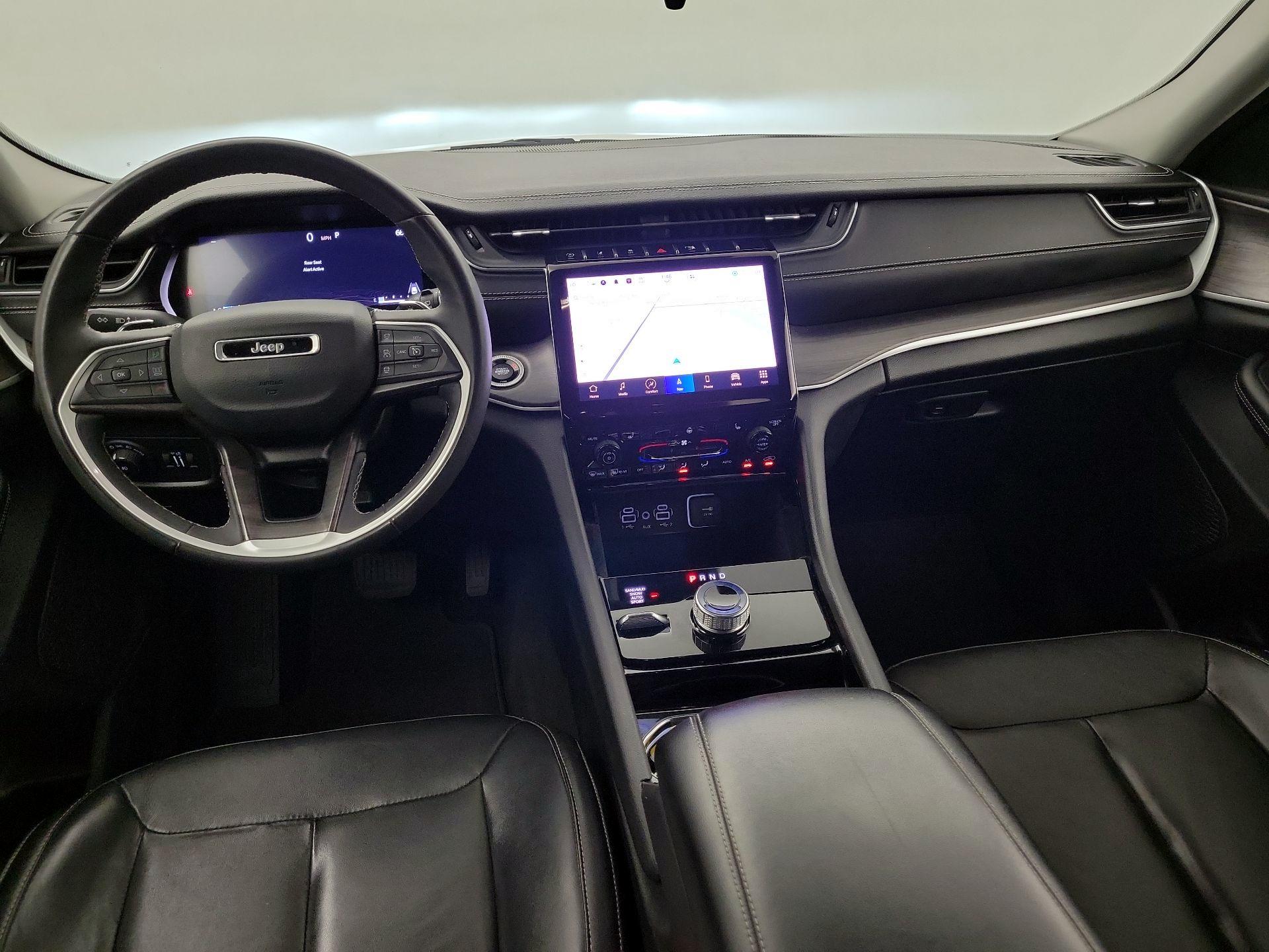 Thumbnail: 2023 Jeep Grand Cherokee - 8