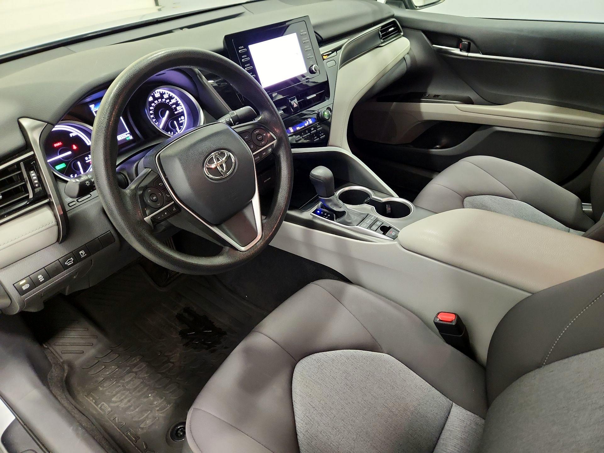 Thumbnail: 2021 Toyota Camry - 11