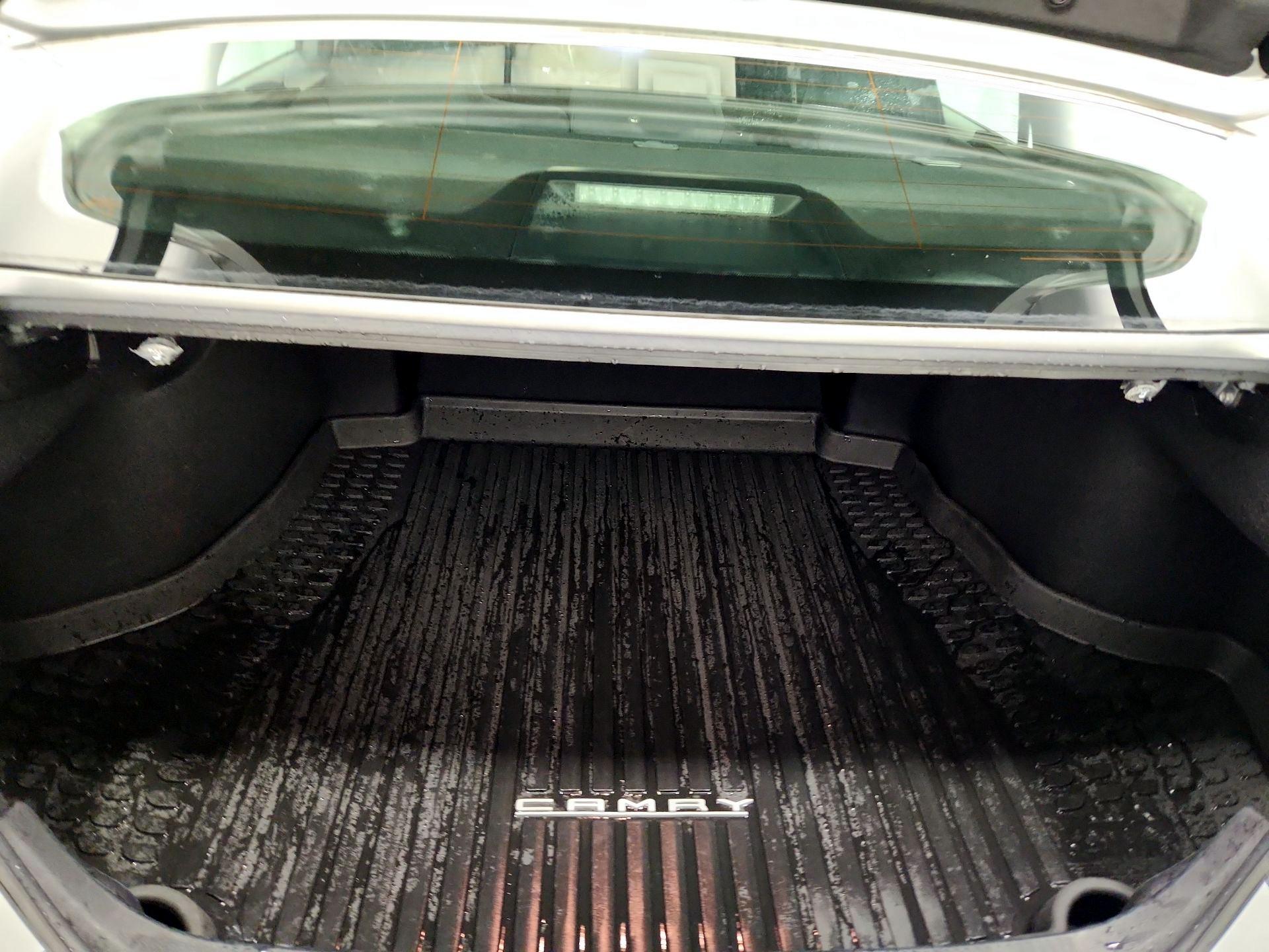 Thumbnail: 2021 Toyota Camry - 19