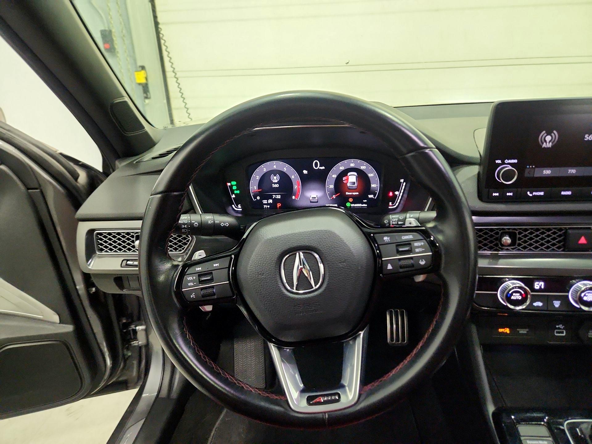 Thumbnail: 2023 Acura Integra - 10