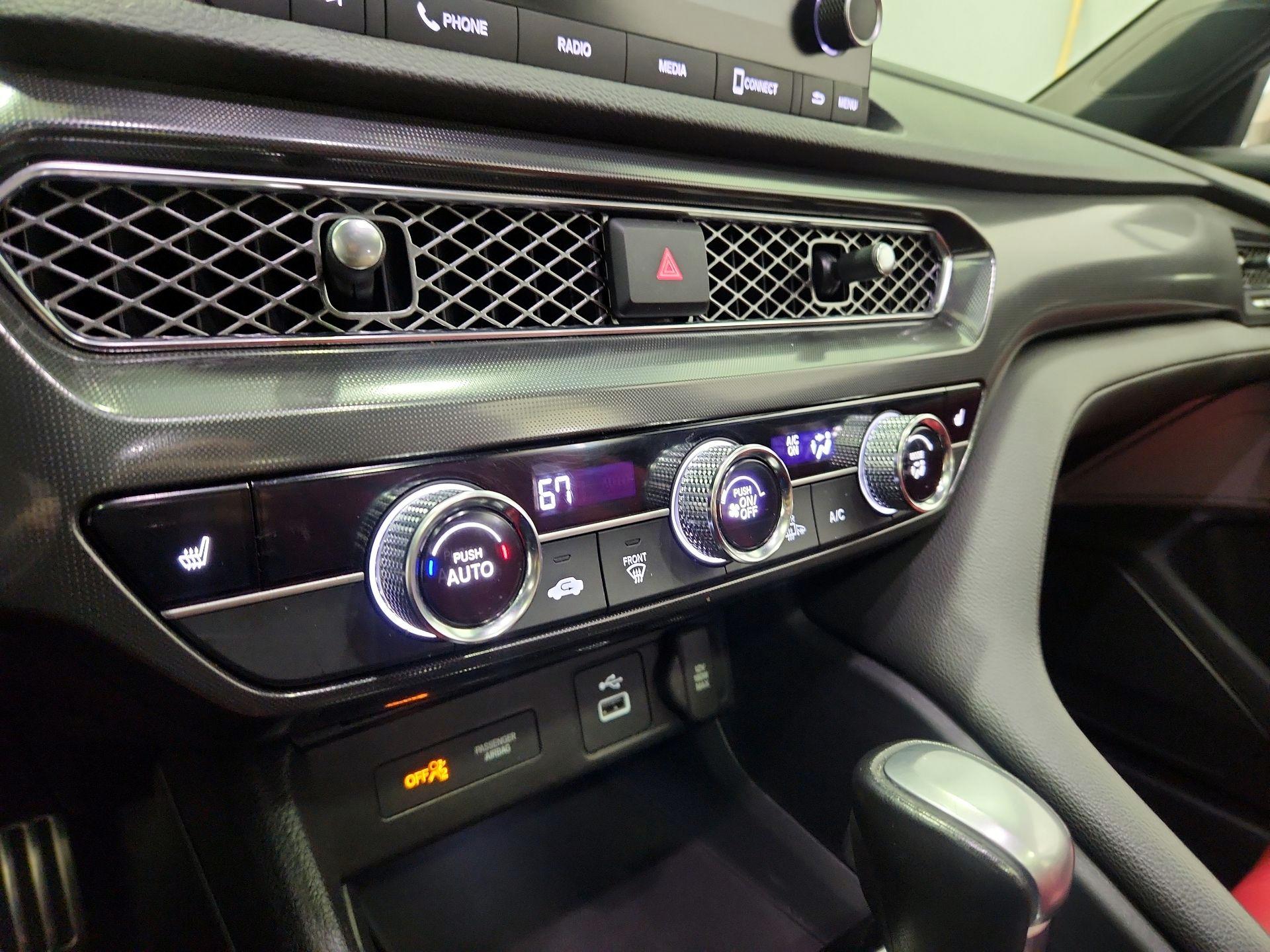 Thumbnail: 2023 Acura Integra - 16