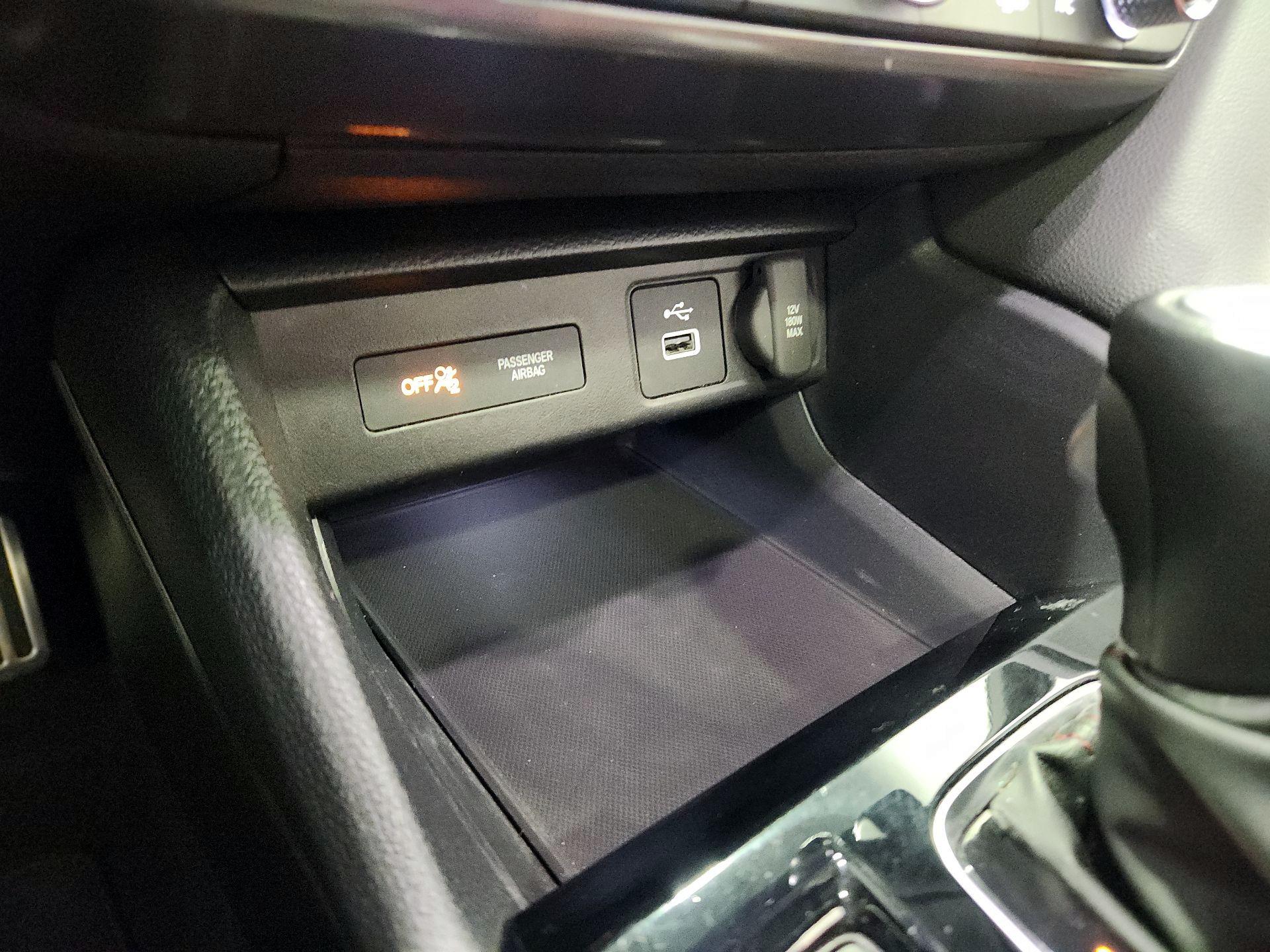 Thumbnail: 2023 Acura Integra - 18