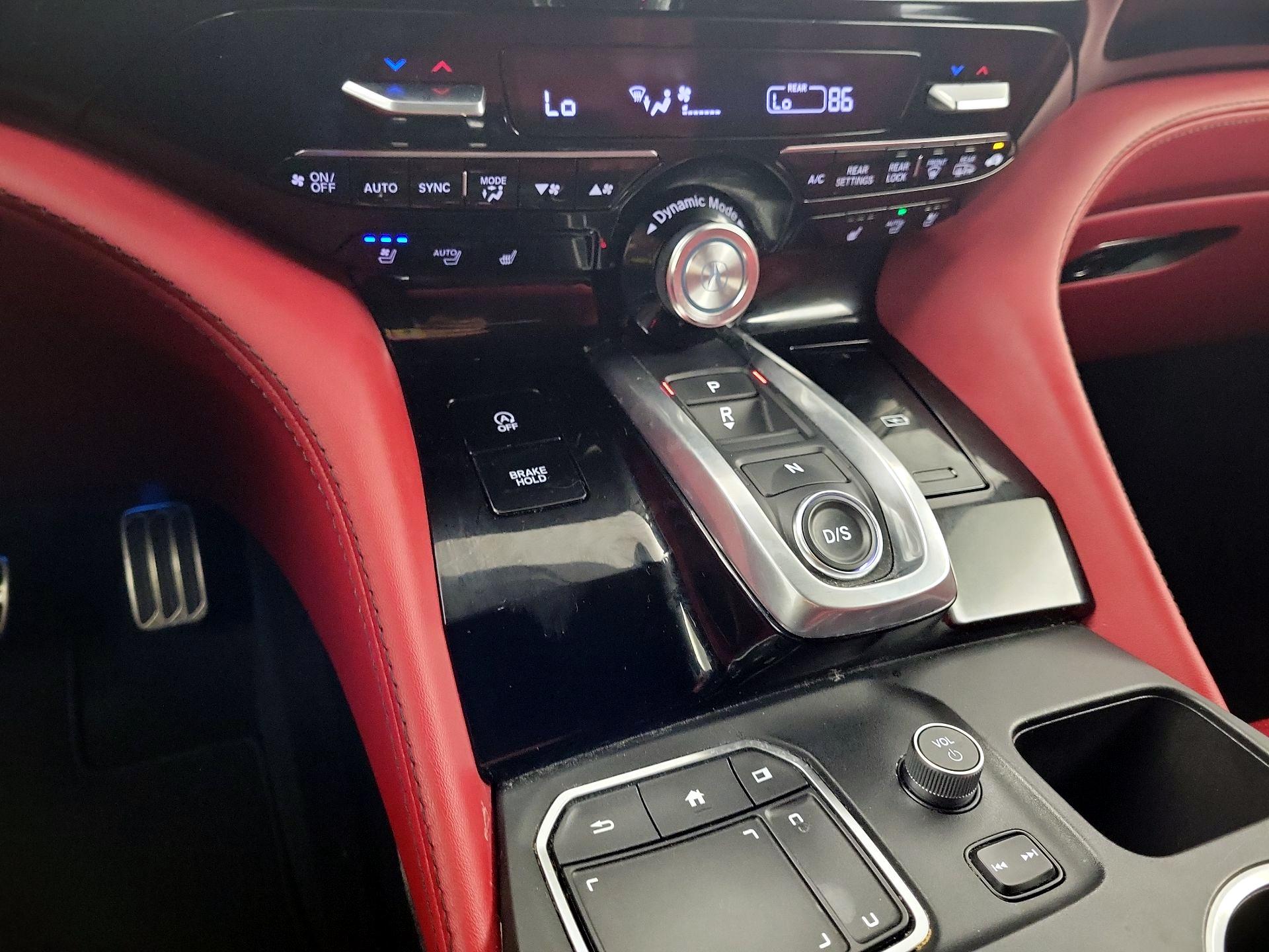 Thumbnail: 2022 Acura MDX - 16