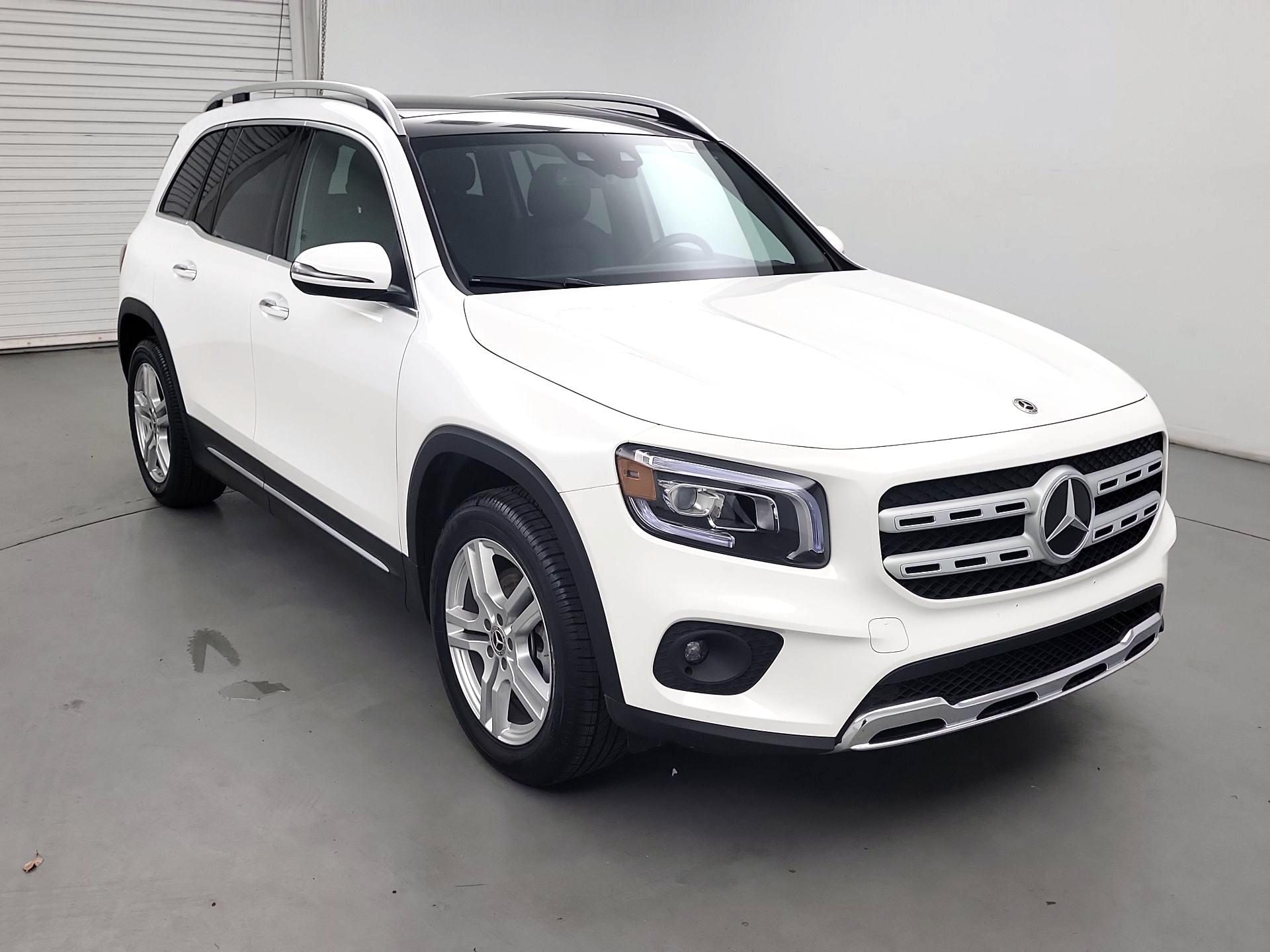 Thumbnail: 2022 Mercedes-Benz GLB - 1