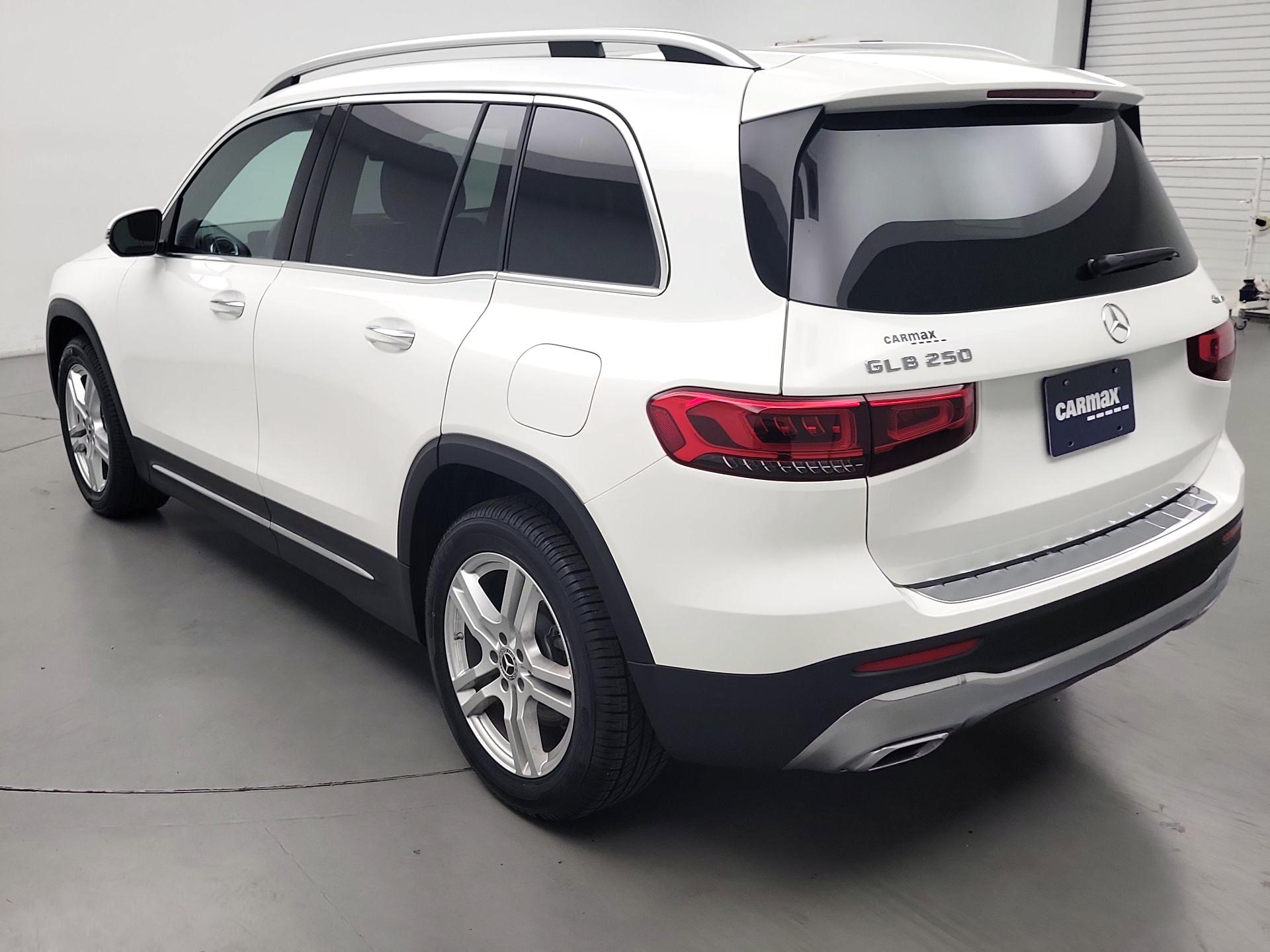 Thumbnail: 2022 Mercedes-Benz GLB - 7