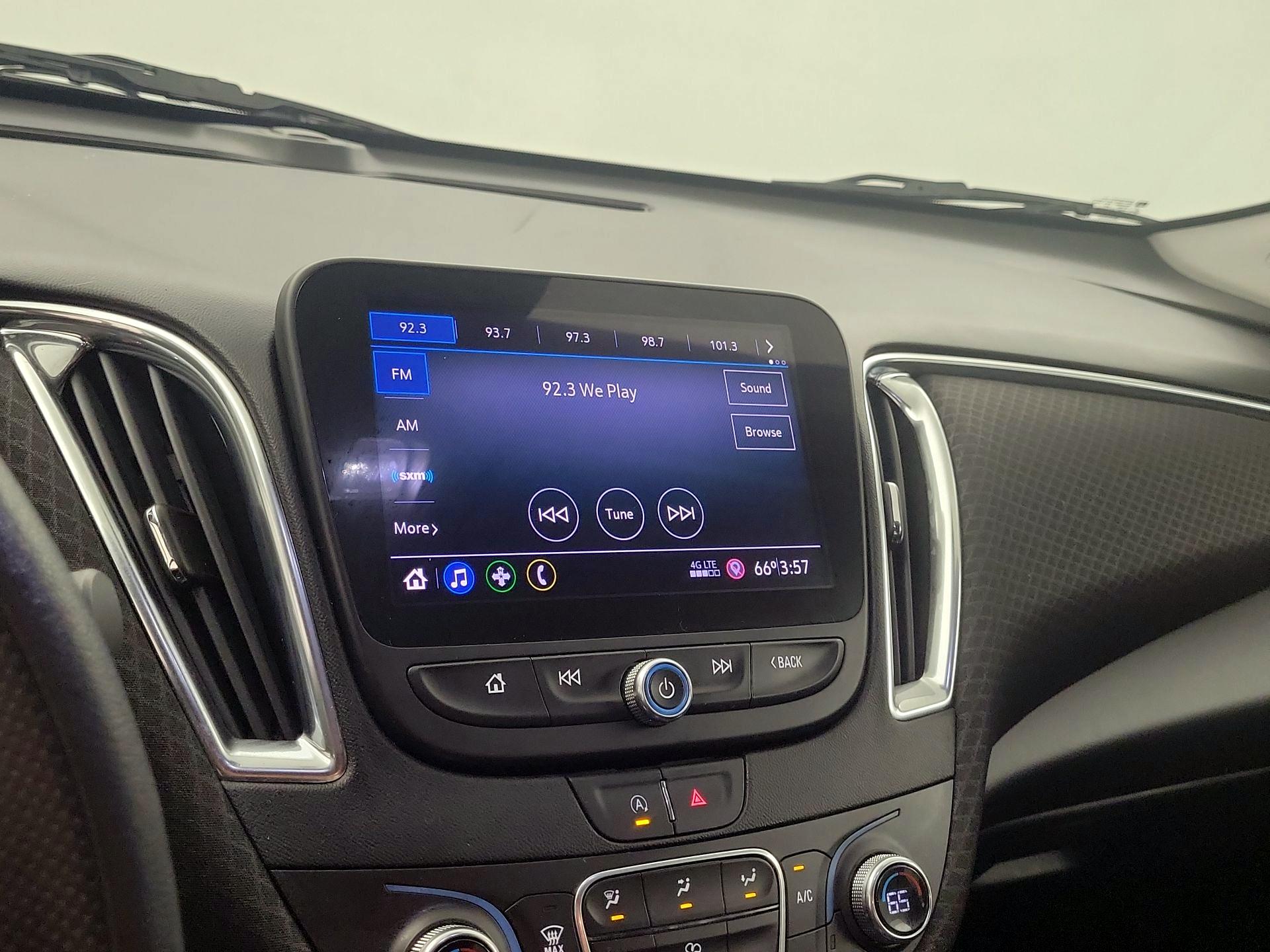 Thumbnail: 2020 Chevrolet Malibu - 13