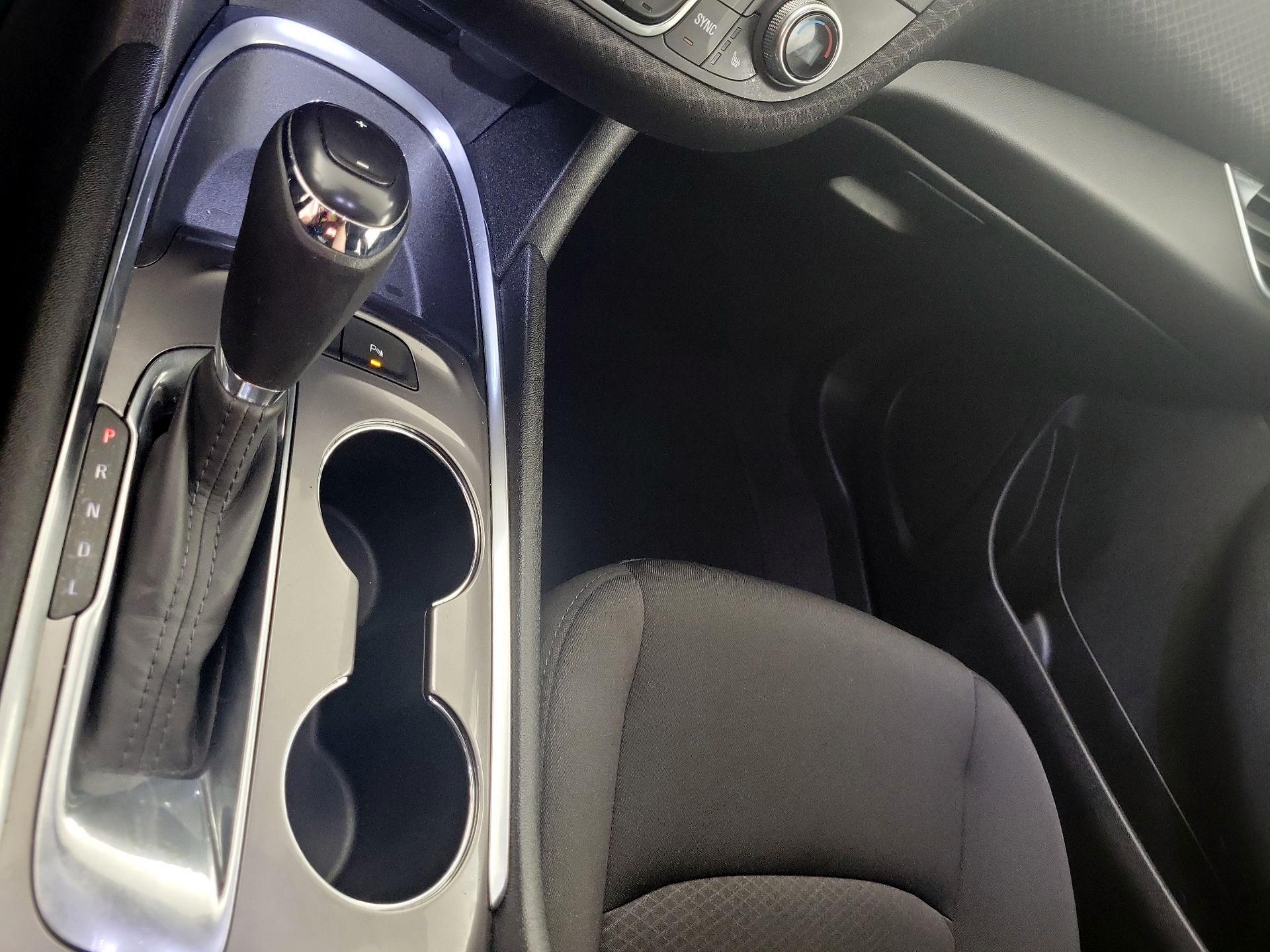 Thumbnail: 2020 Chevrolet Malibu - 15