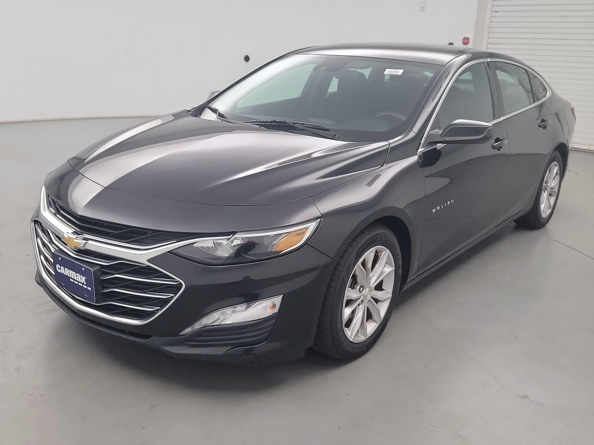 Thumbnail: 2020 Chevrolet Malibu - 3