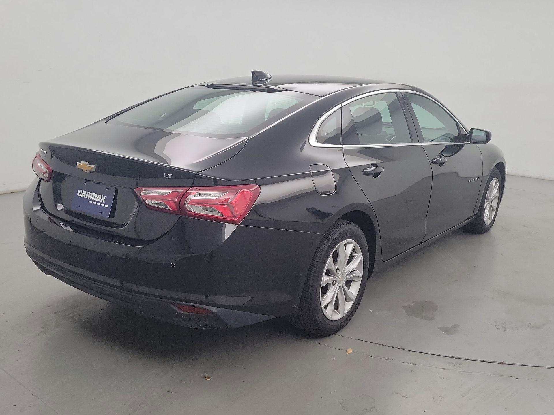 Thumbnail: 2020 Chevrolet Malibu - 5