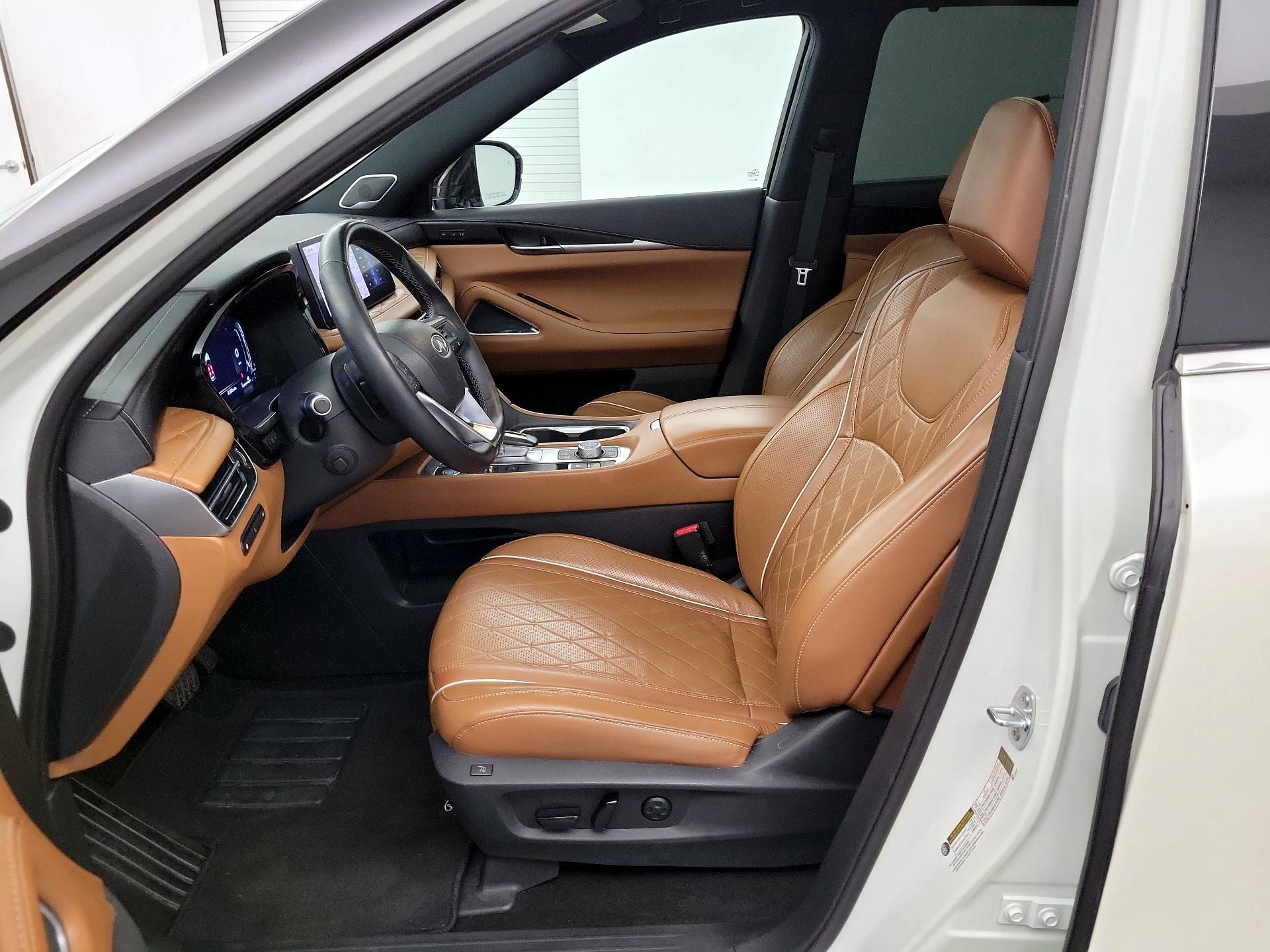 Thumbnail: 2023 INFINITI QX60 - 9